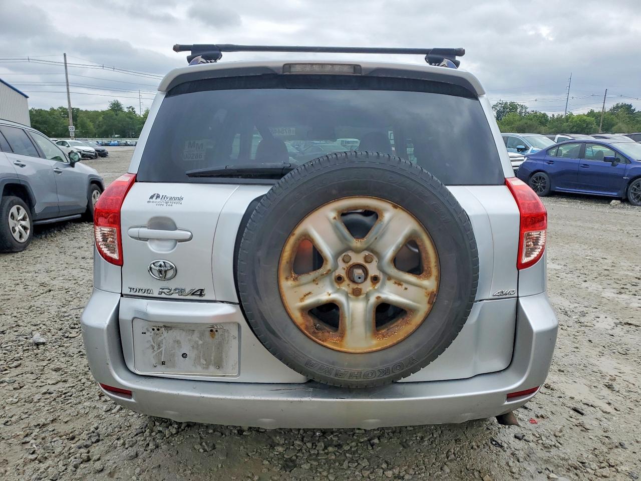 2007 Toyota Rav4 Base Silver vin: JTMBK35V675039259