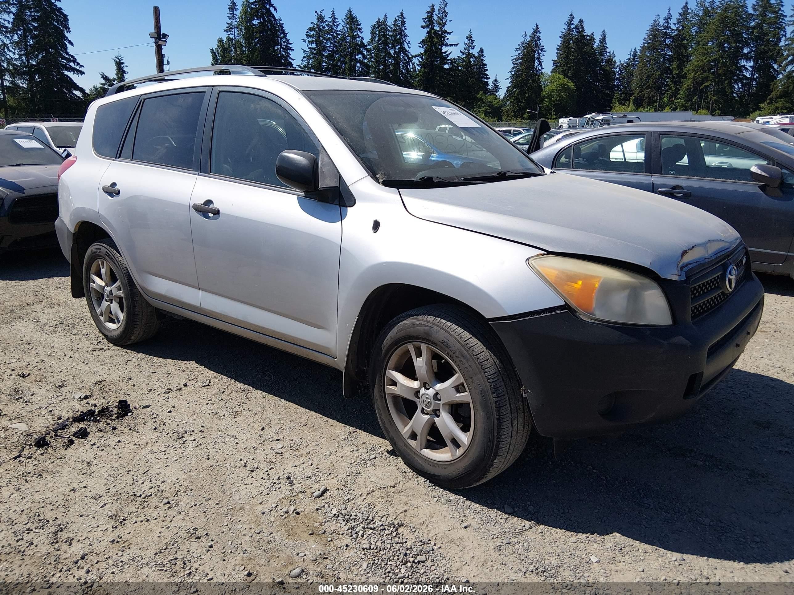 2008 Toyota Rav4 Base V6 Silver vin: JTMBK35V685052644
