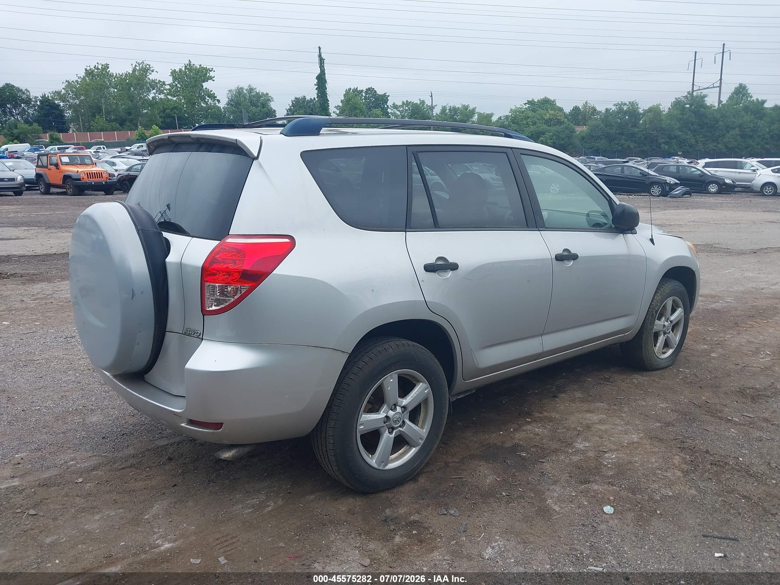 2007 Toyota Rav4 Base V6 (a5) Silver vin: JTMBK35V775018937