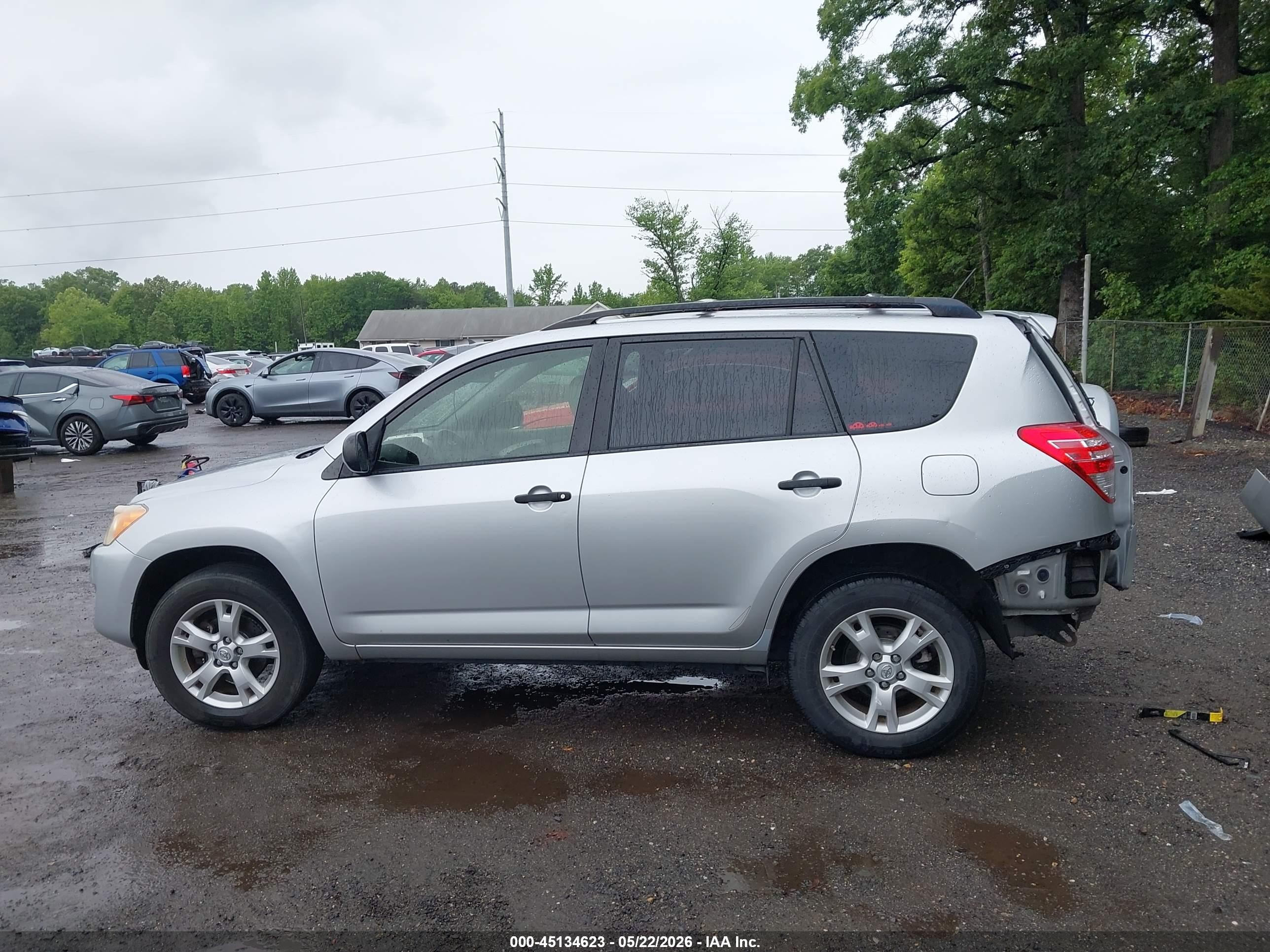 2012 Toyota Rav4 Base V6 Silver vin: JTMBK4DV4CD019504