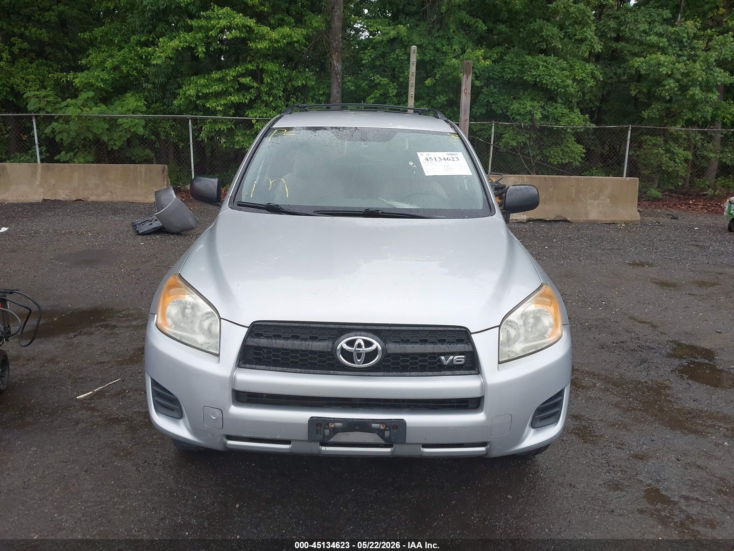 2012 Toyota Rav4 Base V6 Silver vin: JTMBK4DV4CD019504