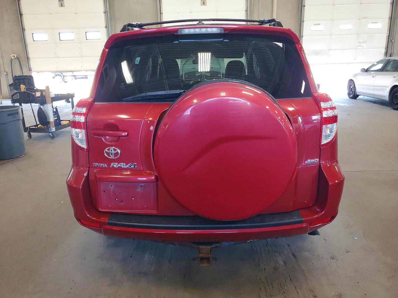 2010 Toyota Rav4 Base Red vin: JTMBK4DV5AD011621