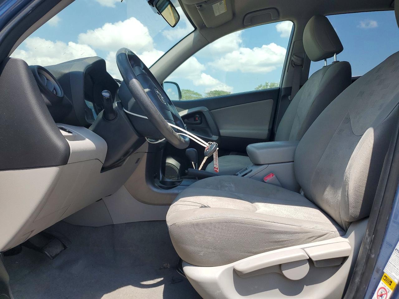 2010 Toyota Rav4 Base Синий vin: JTMBK4DV6A5084488