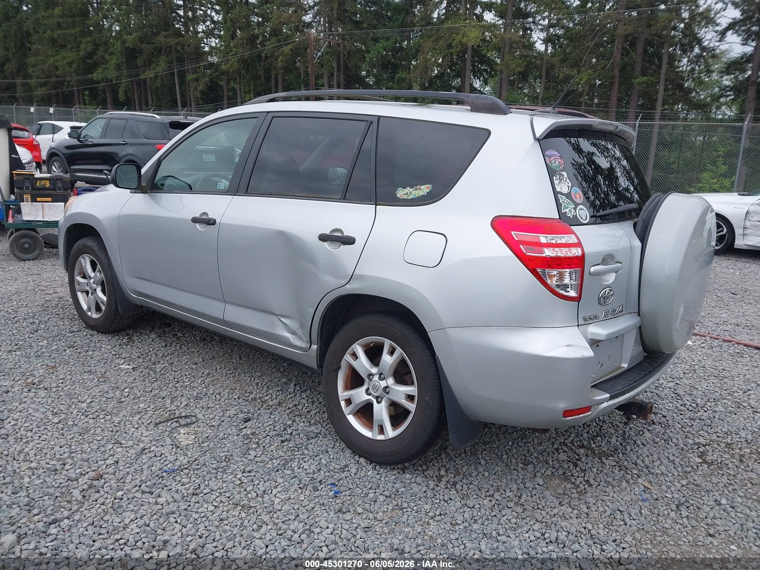 2010 Toyota Rav4 Base V6 Silver vin: JTMBK4DV8AD016232