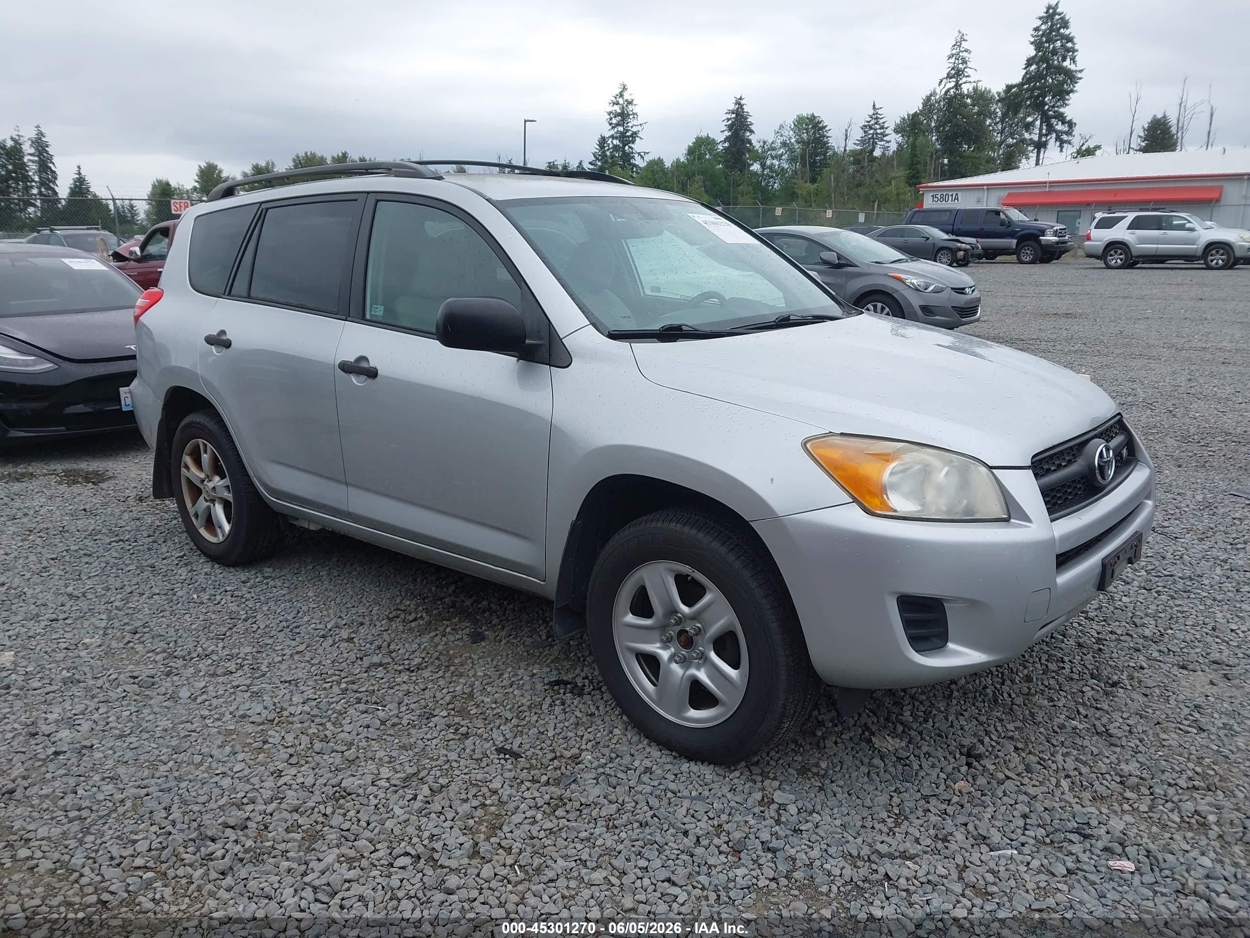 2010 Toyota Rav4 Base V6 Silver vin: JTMBK4DV8AD016232