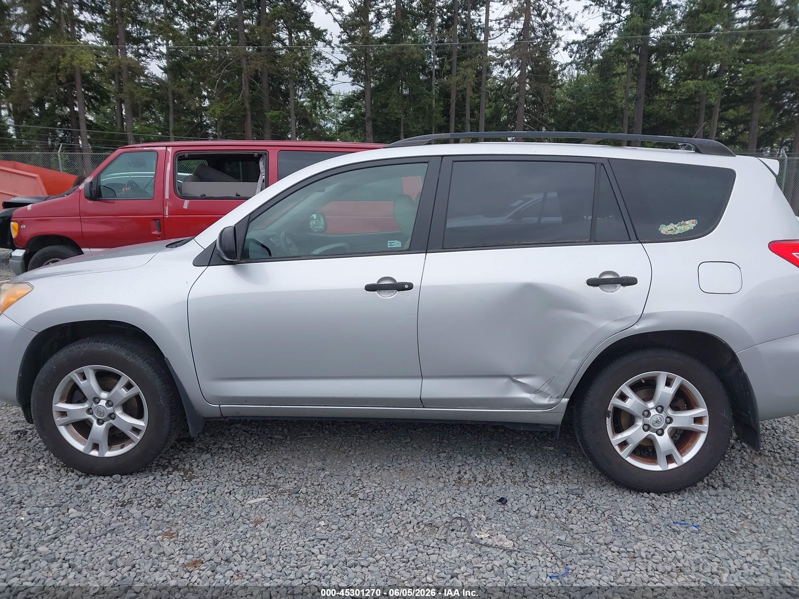 2010 Toyota Rav4 Base V6 Silver vin: JTMBK4DV8AD016232