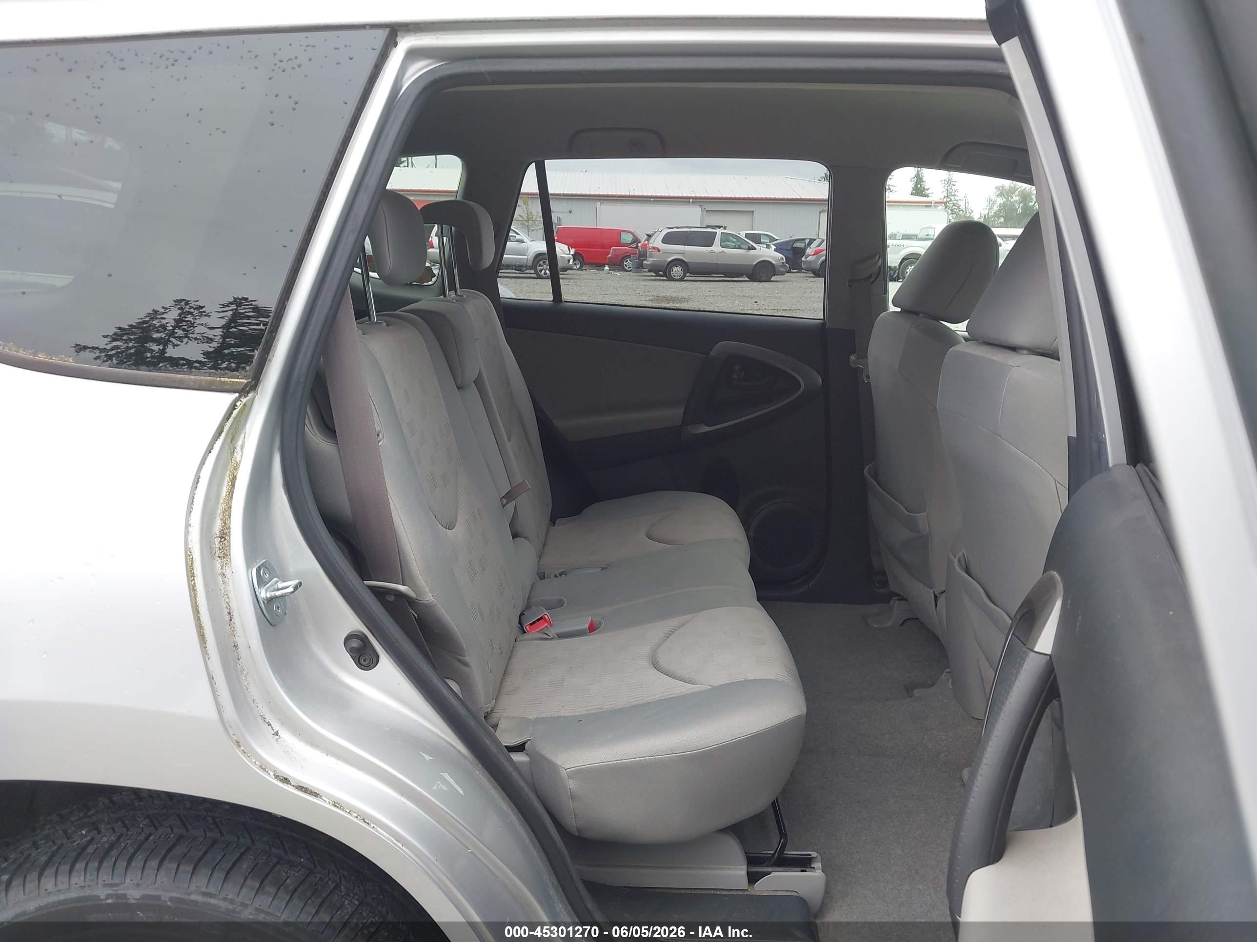 2010 Toyota Rav4 Base V6 Silver vin: JTMBK4DV8AD016232