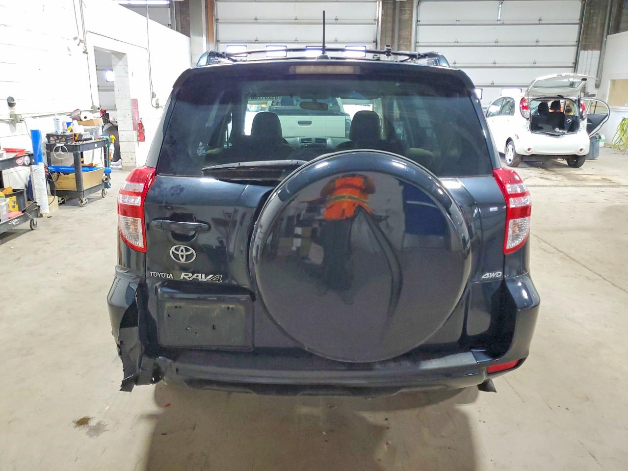 2010 Toyota Rav4 Base Black vin: JTMBK4DV9A5086686