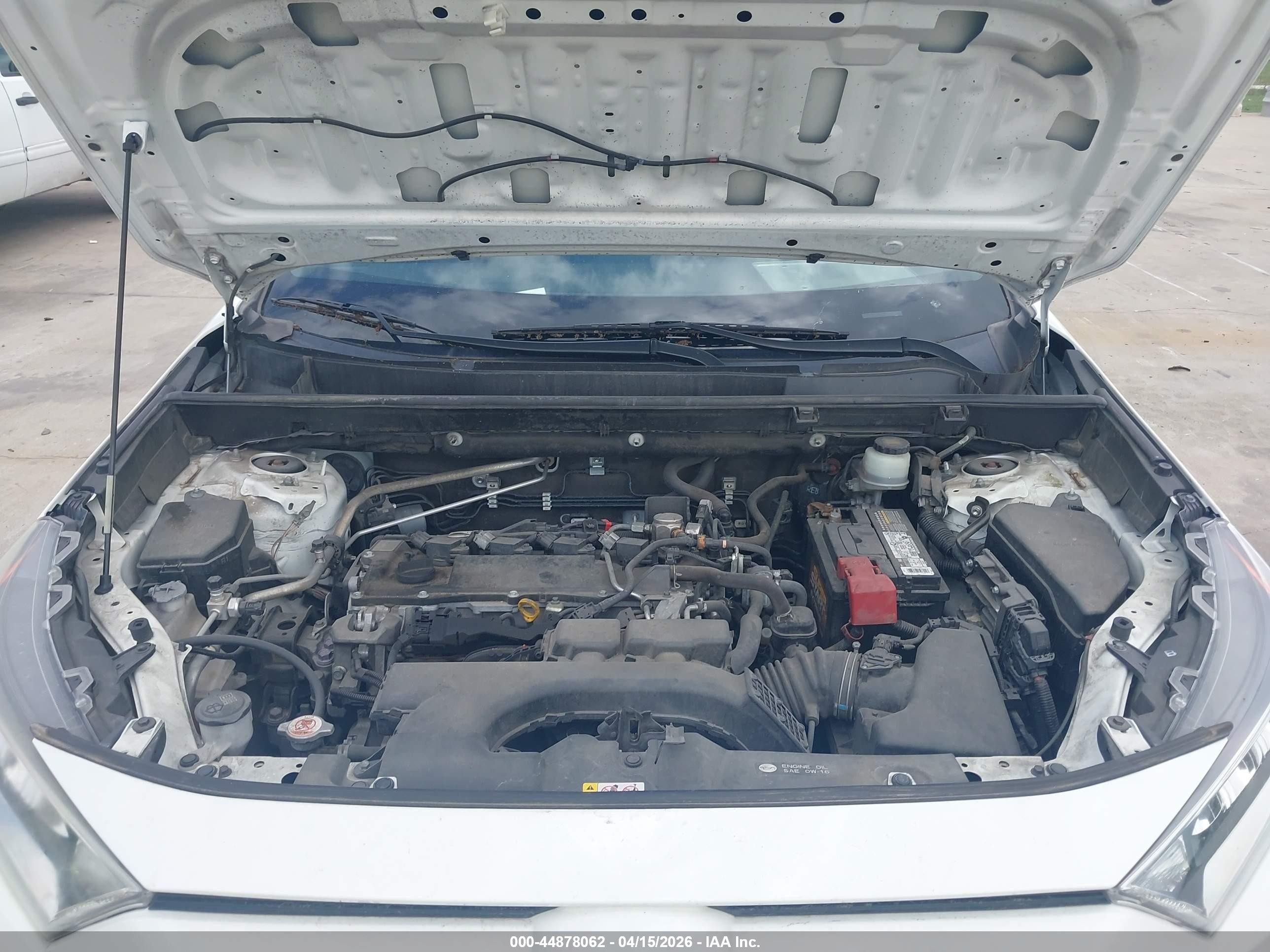 2019 Toyota Rav4 Xle Premium White vin: JTMC1RFV0KD025140