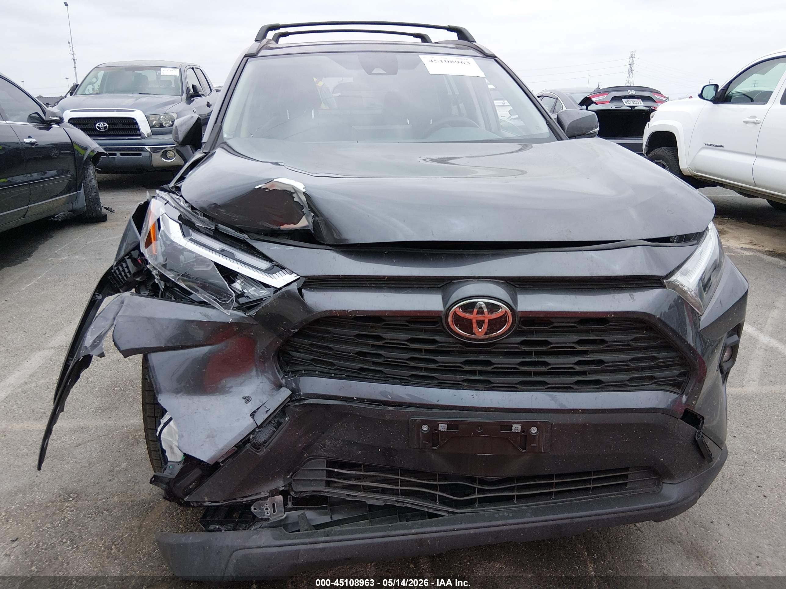 2025 Toyota Rav4 Xle Premium Gray vin: JTMC1RFV4SJ036840