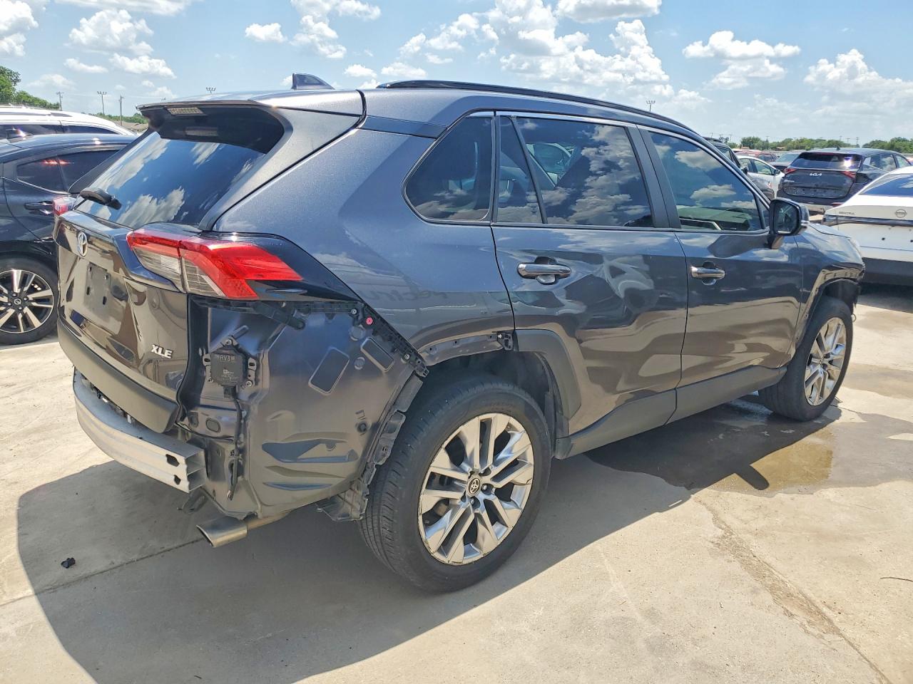 2021 Toyota Rav4 Xle Premium Charcoal vin: JTMC1RFV7MD062222