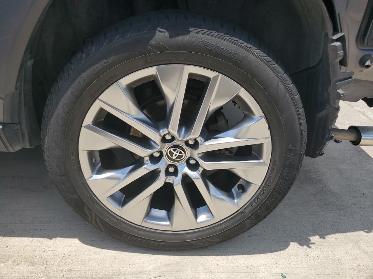 2021 Toyota Rav4 Xle Premium Charcoal vin: JTMC1RFV7MD062222 Damage: Left Rear Wheel, Curb Rash, 3 To 4 Inches