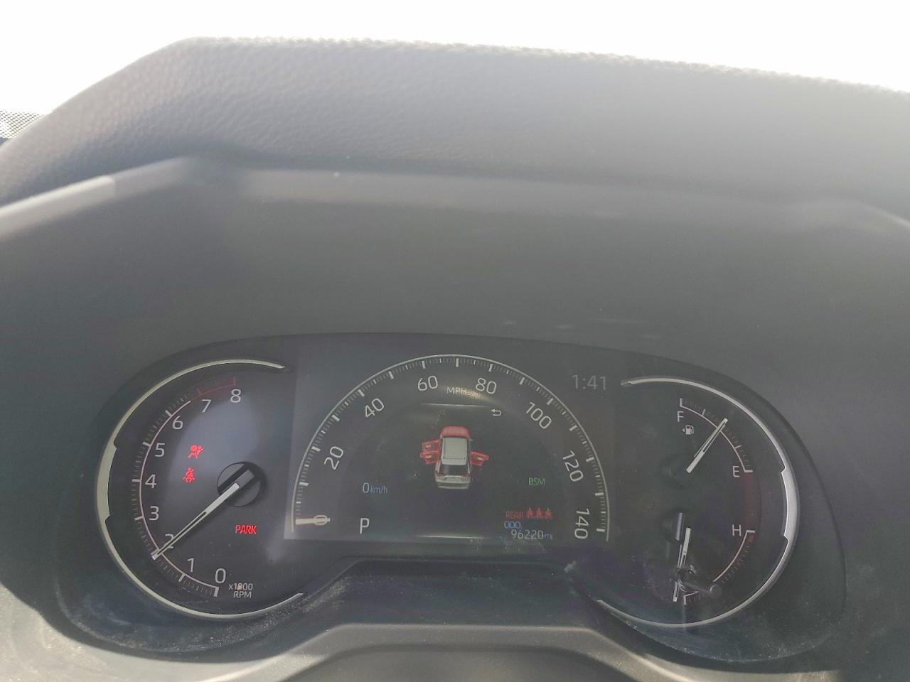2024 Toyota Rav4 Xle Premium Silver vin: JTMC1RFV7RJ027091