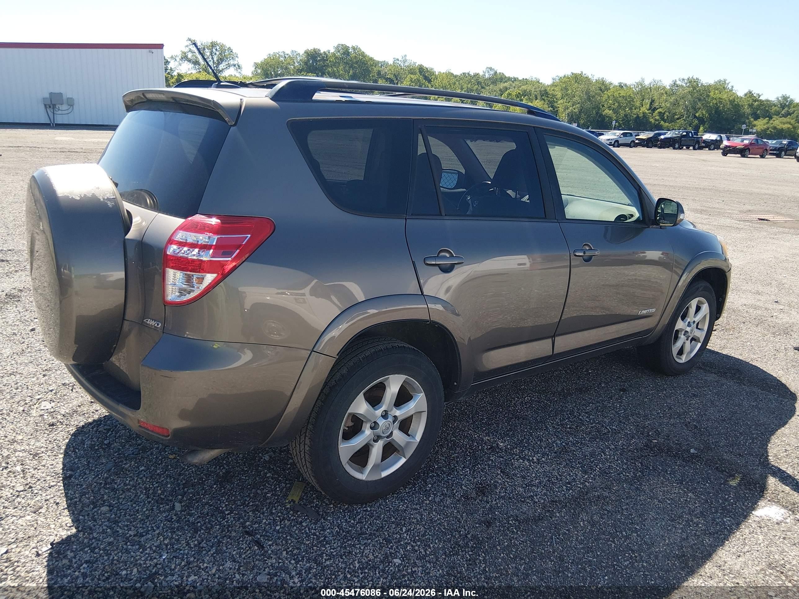 2010 Toyota Rav4 Limited Коричневый vin: JTMDF4DV0A5019505