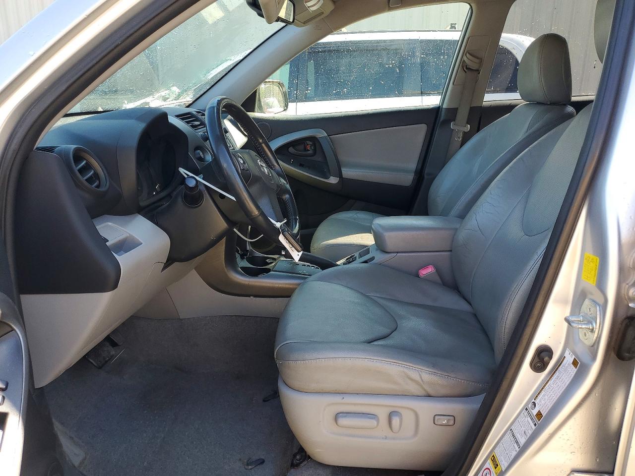 2011 Toyota Rav4 Limited Silver vin: JTMDF4DV1BD041942