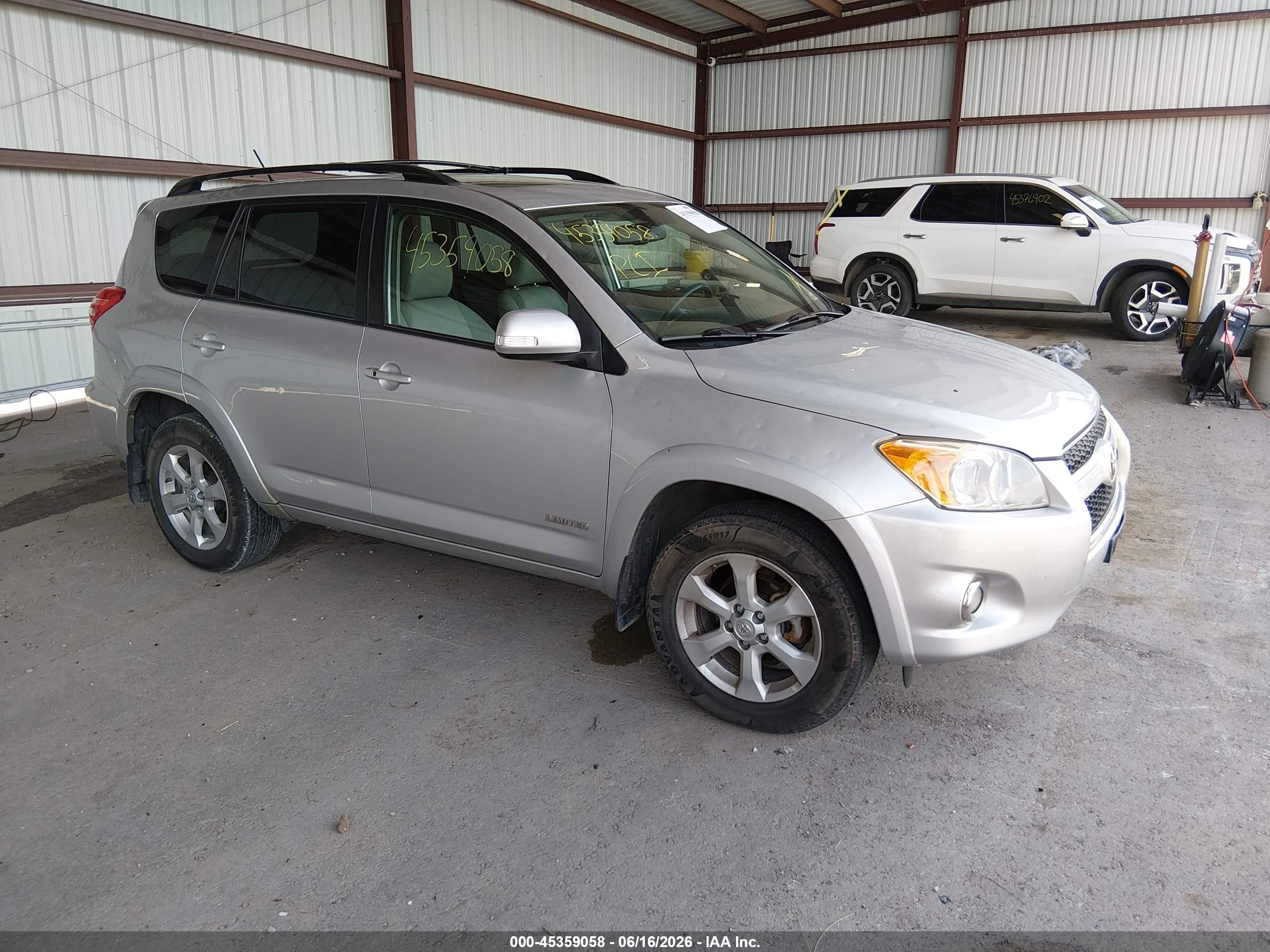 2010 Toyota Rav4 Limited Silver vin: JTMDF4DV2A5021336