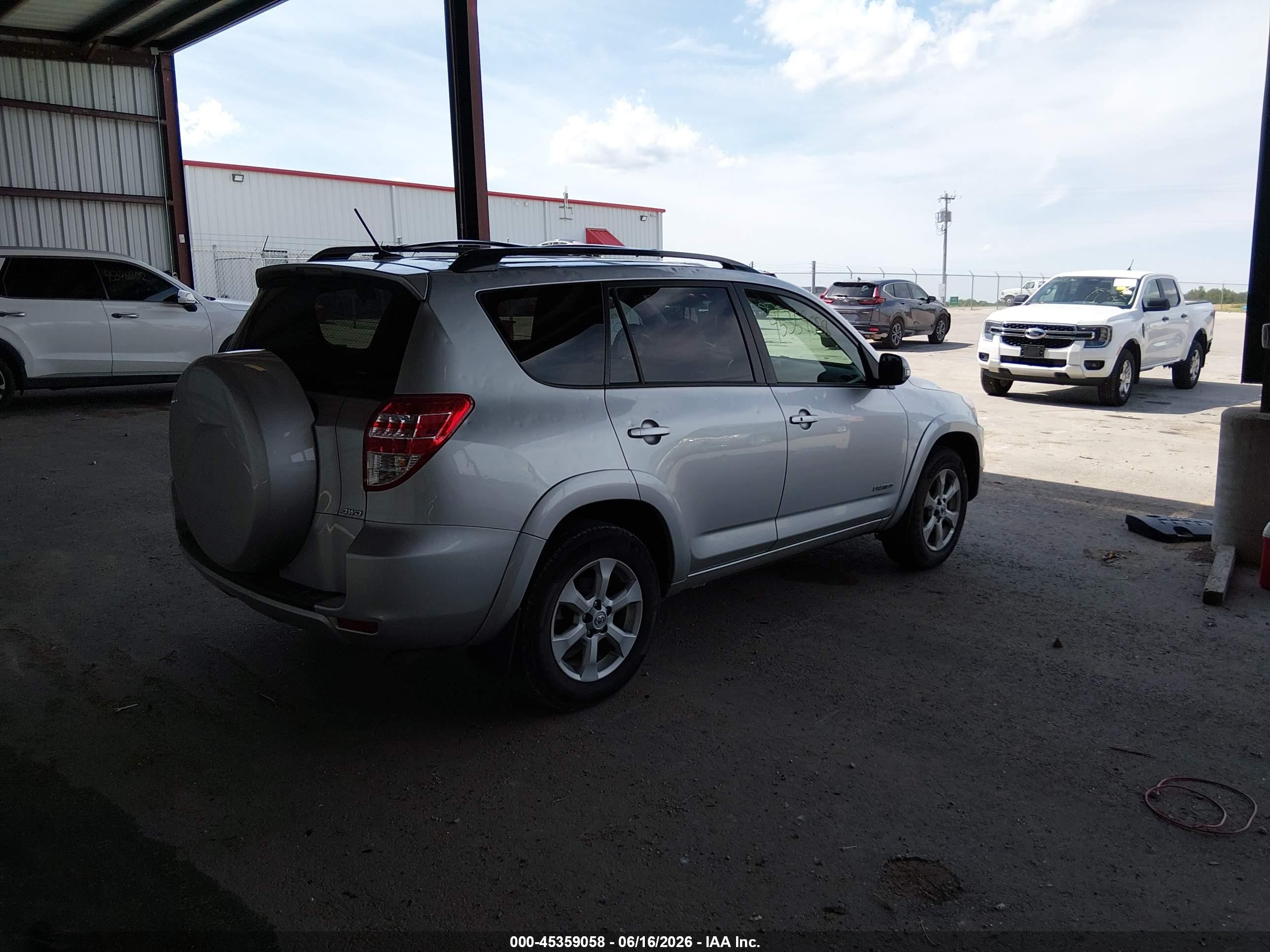 2010 Toyota Rav4 Limited Silver vin: JTMDF4DV2A5021336