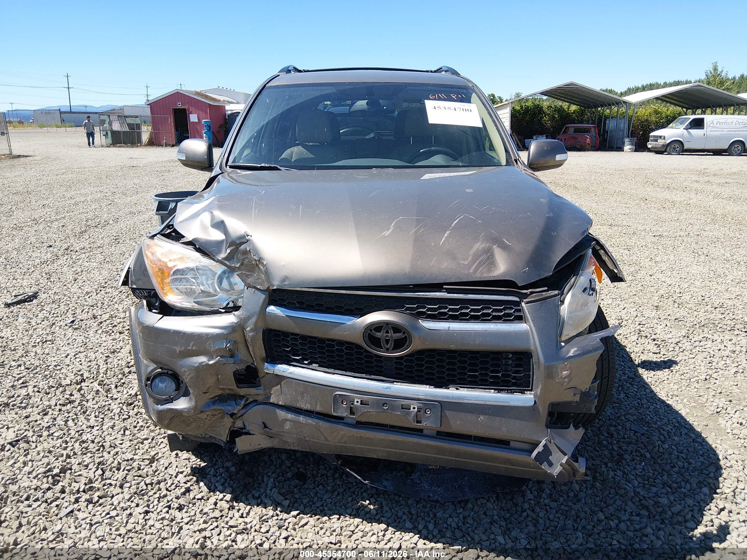2012 Toyota Rav4 Limited Brown vin: JTMDF4DV2C5053951