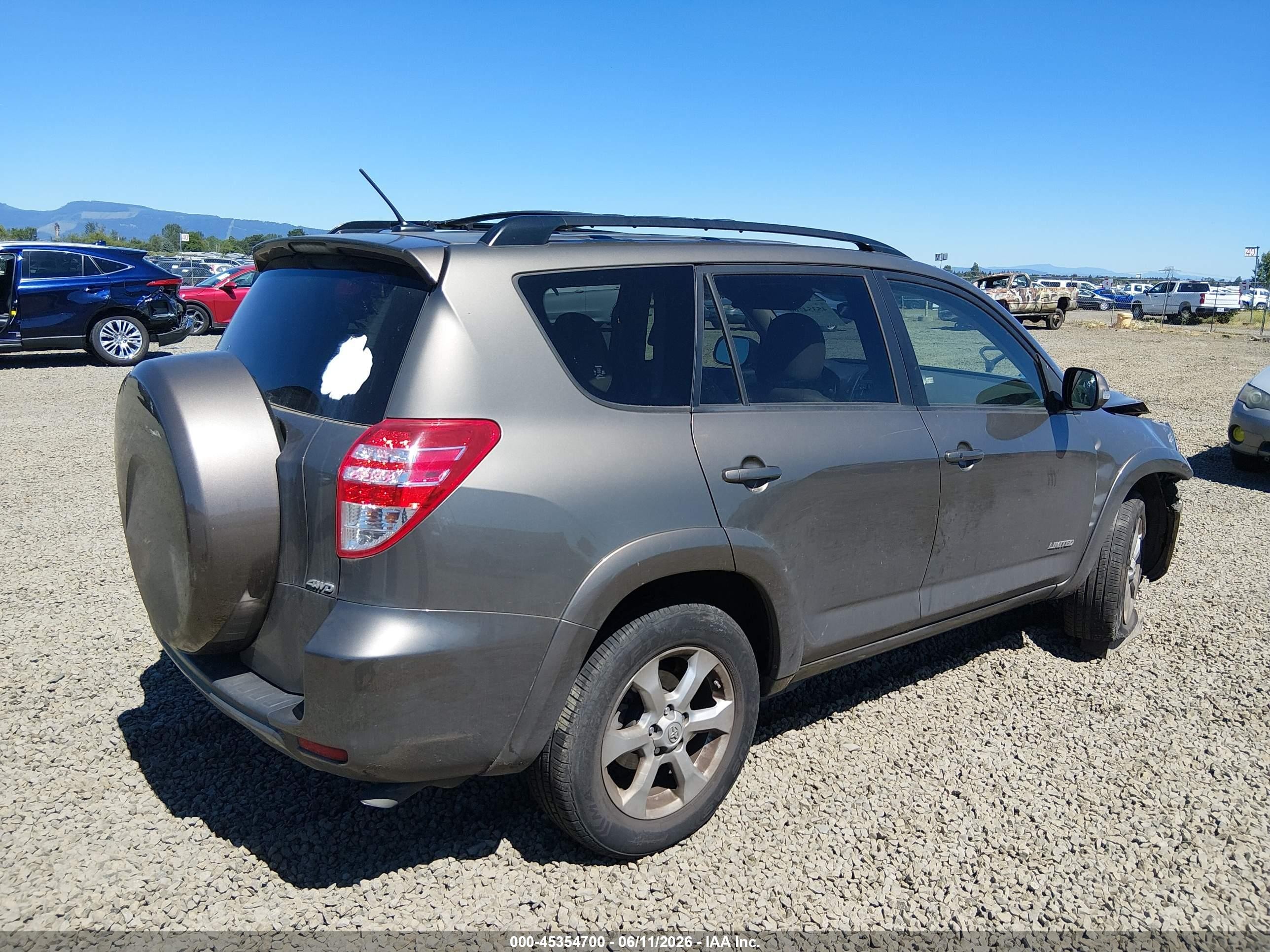 2012 Toyota Rav4 Limited Brown vin: JTMDF4DV2C5053951
