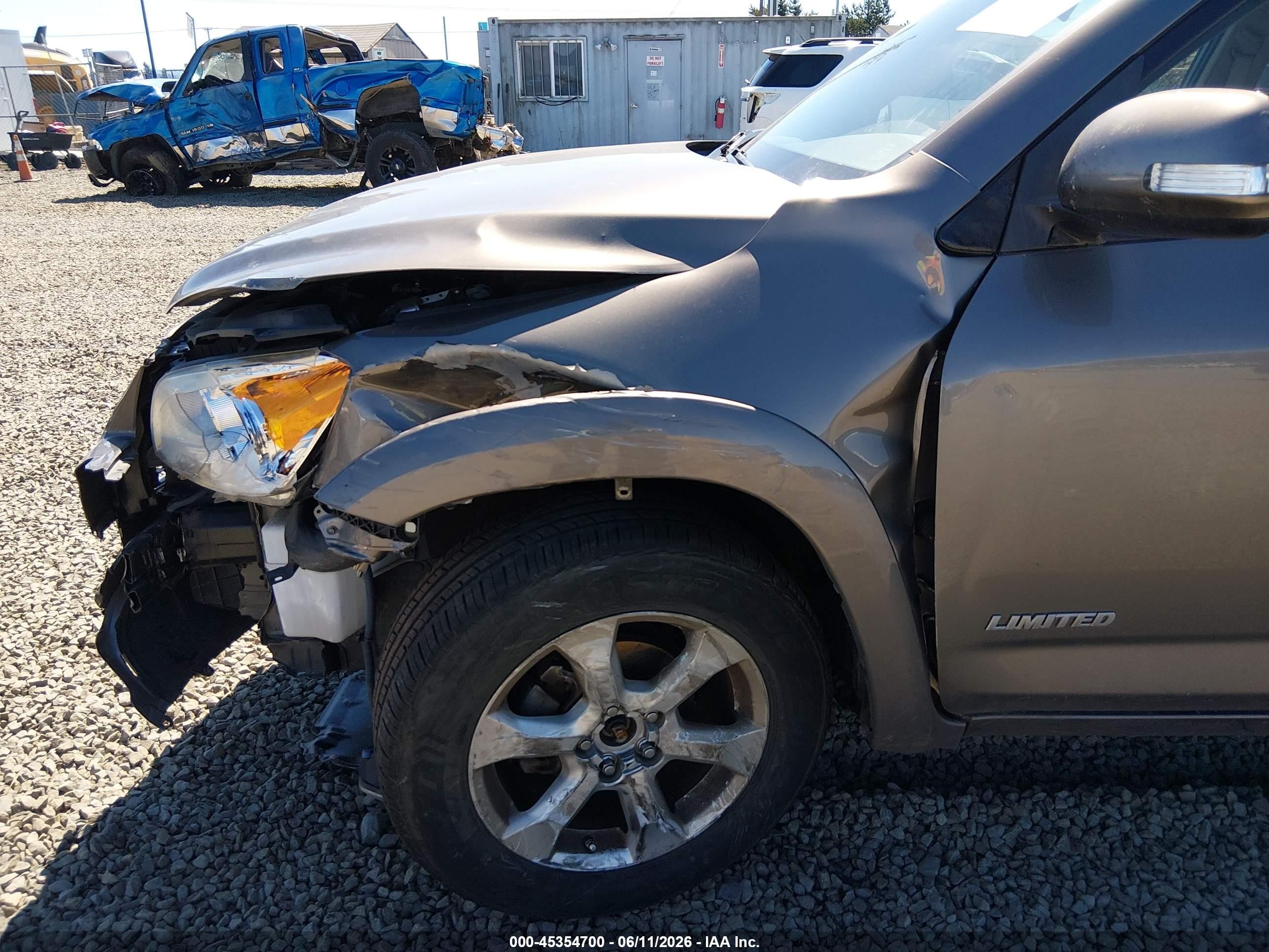 2012 Toyota Rav4 Limited Brown vin: JTMDF4DV2C5053951