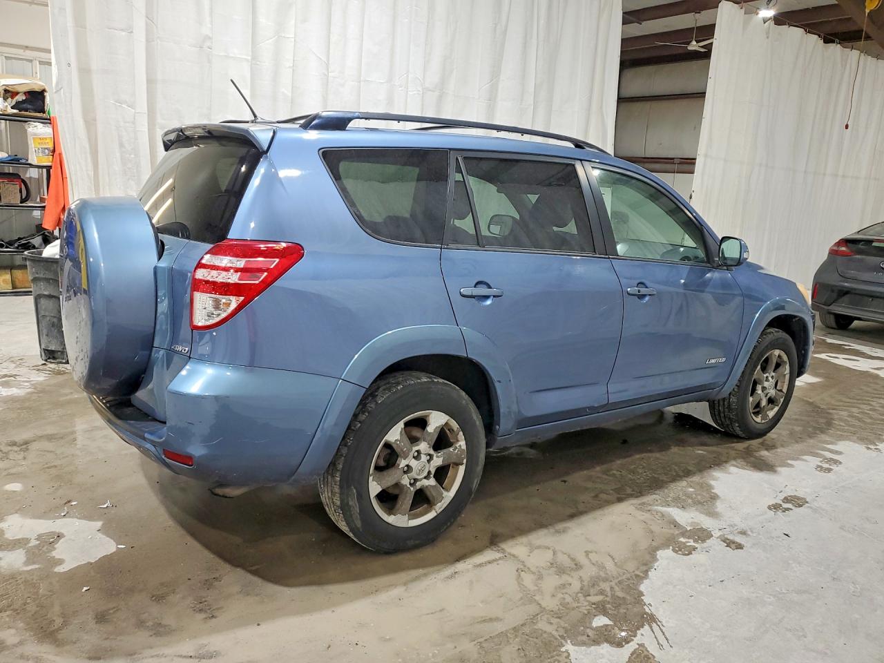 2010 Toyota Rav4 Limited Blue vin: JTMDF4DV3A5026383