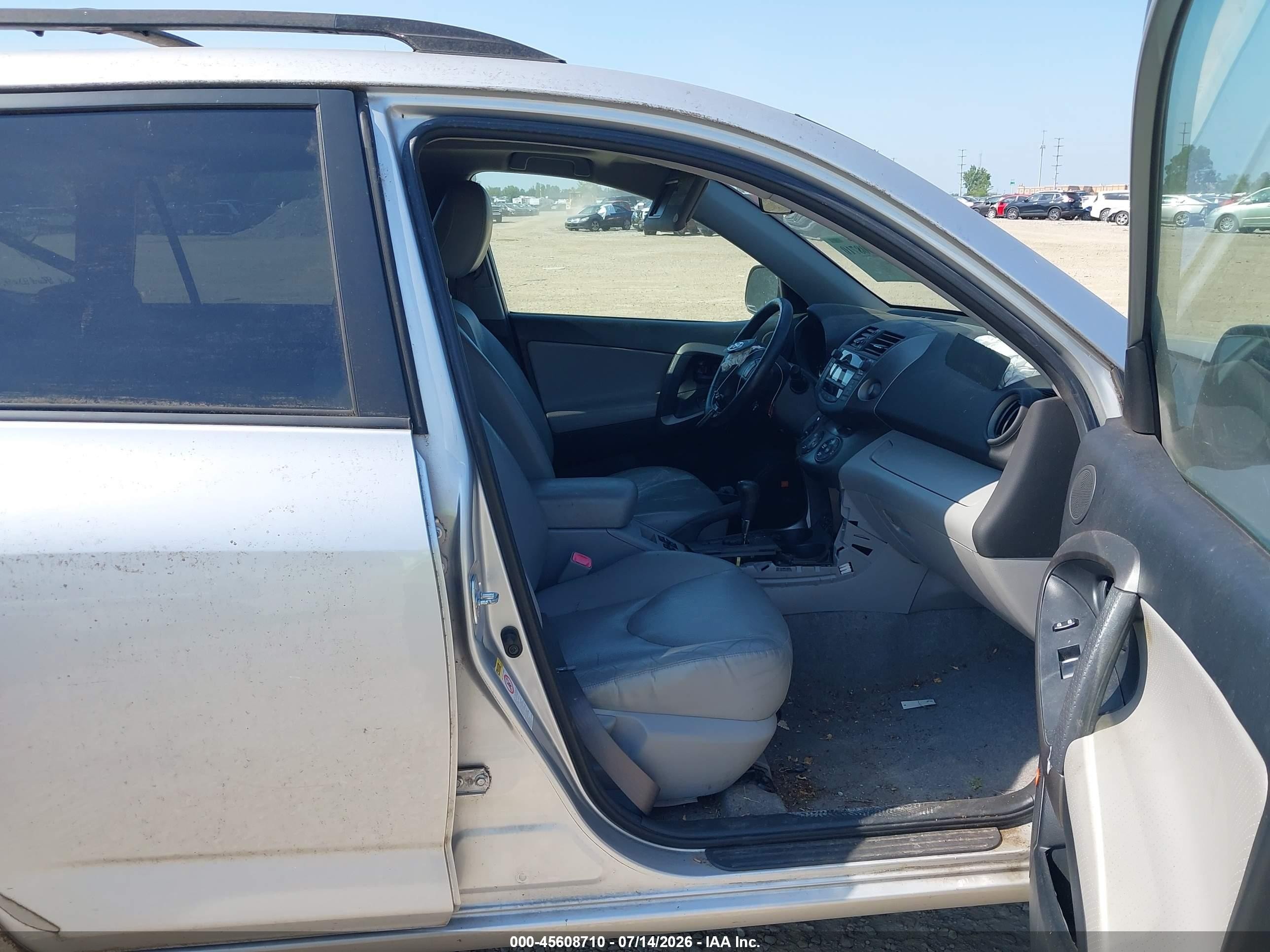 2010 Toyota Rav4 Limited Silver vin: JTMDF4DV4AD036376