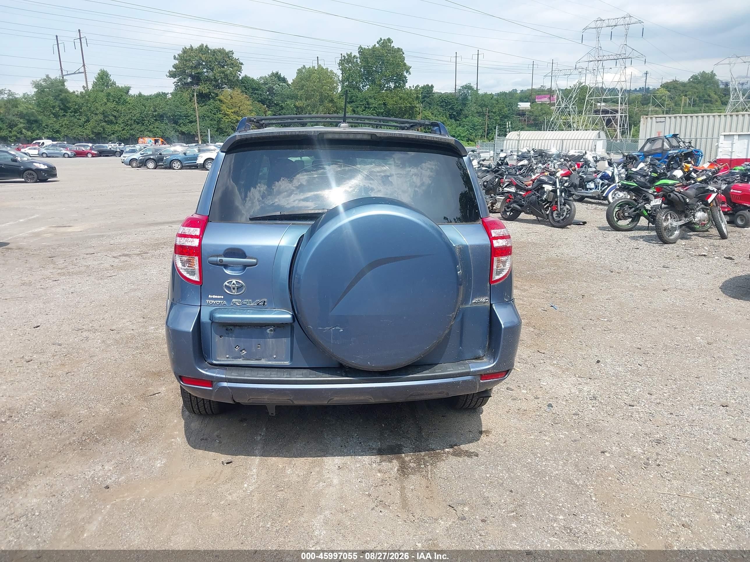 2010 Toyota Rav4 Limited Blue vin: JTMDF4DV5A5023226