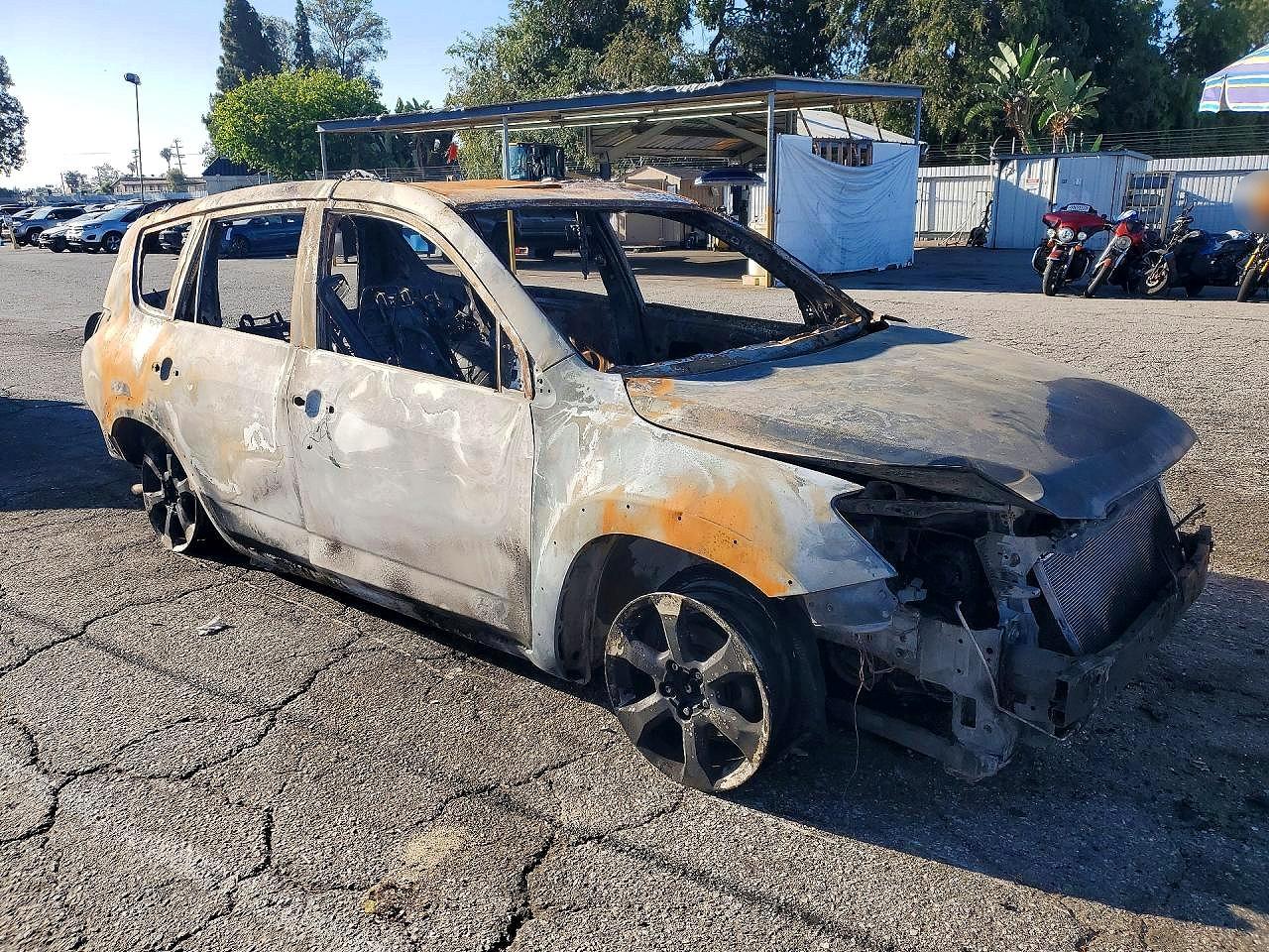 2010 Toyota Rav4 Limited Burn vin: JTMDF4DV6A5024479
