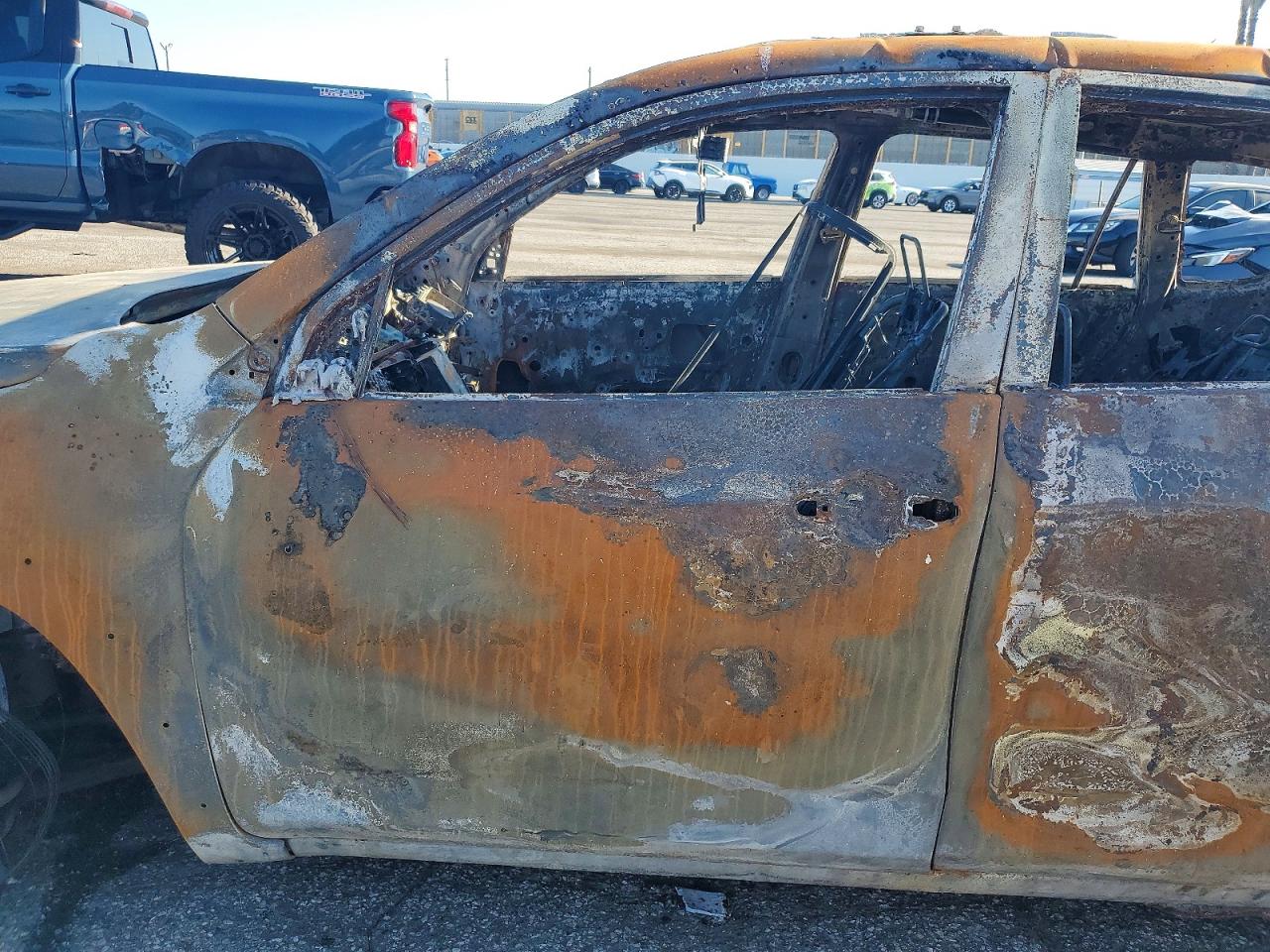 2010 Toyota Rav4 Limited Burn vin: JTMDF4DV6A5024479