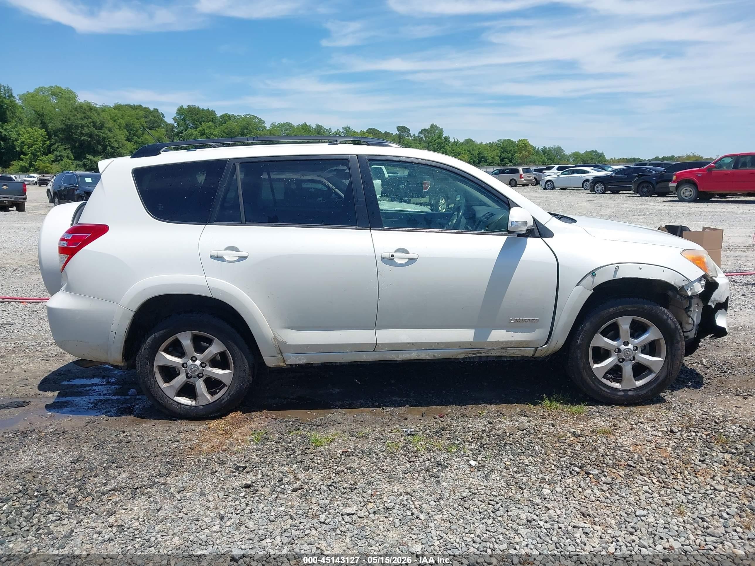 2010 Toyota Rav4 Limited White vin: JTMDF4DV7A5019145