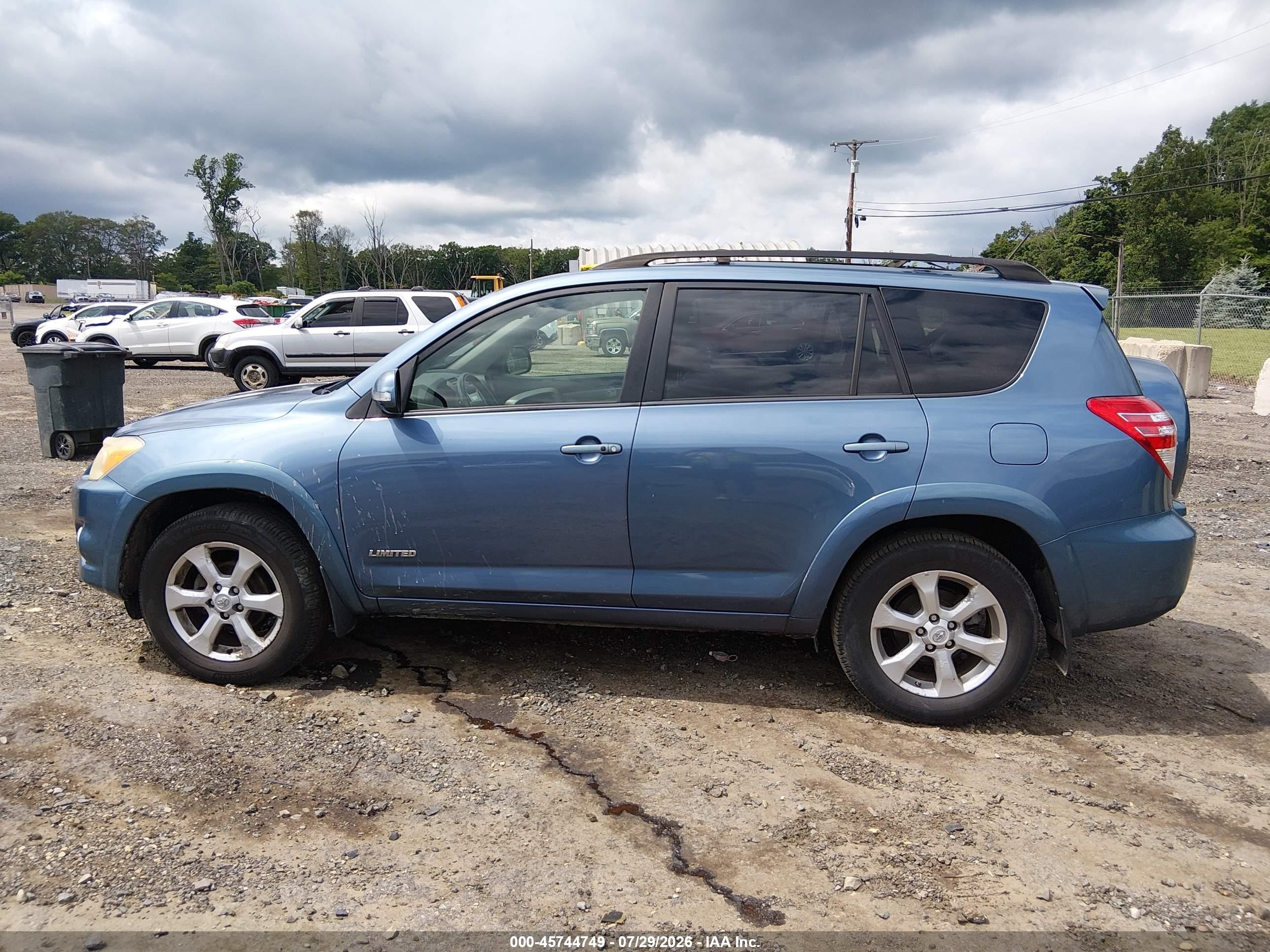 2010 Toyota Rav4 Limited Blue vin: JTMDF4DV7A5032932