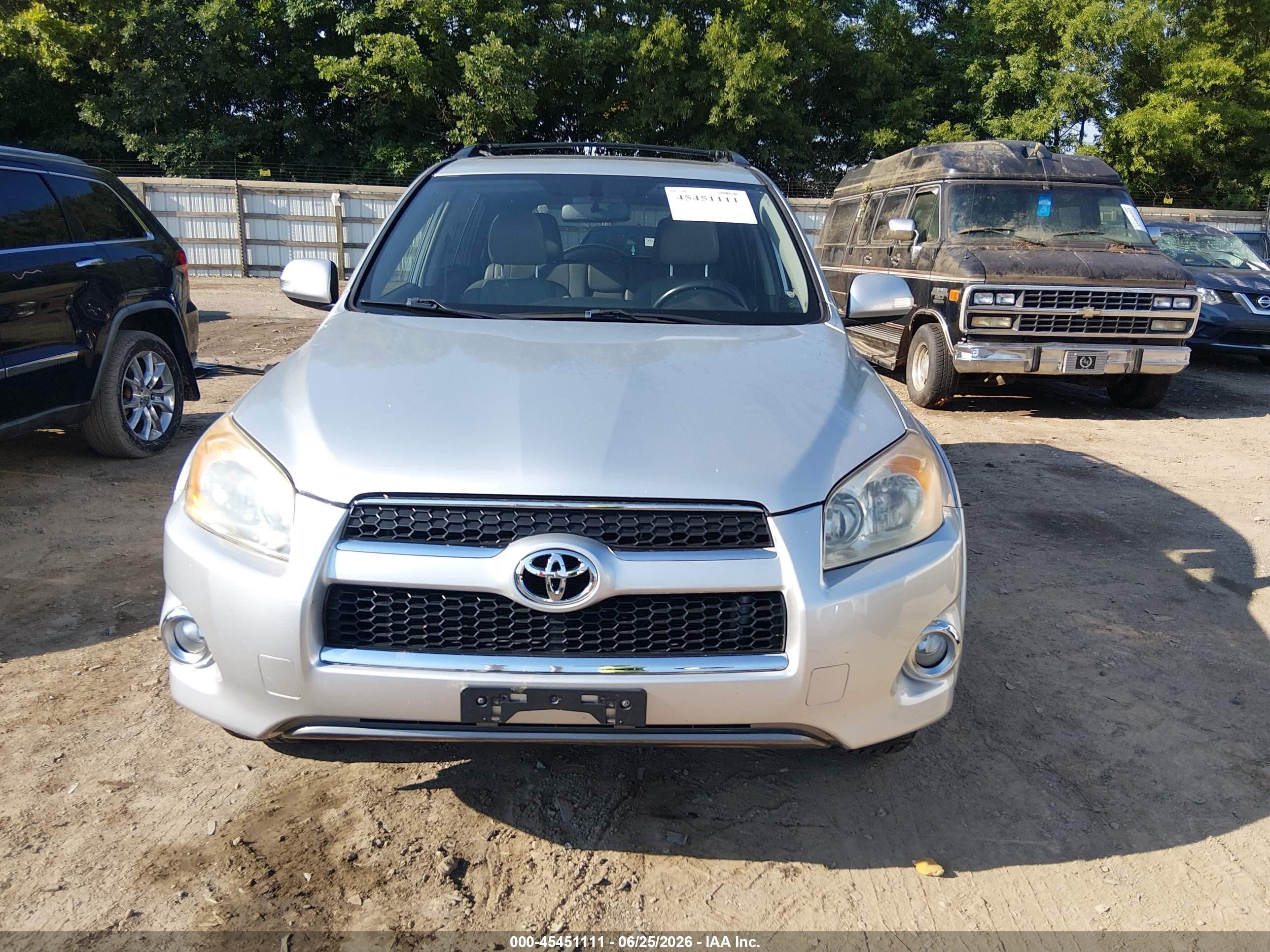 2012 Toyota Rav4 Limited Silver vin: JTMDF4DV9C5057964