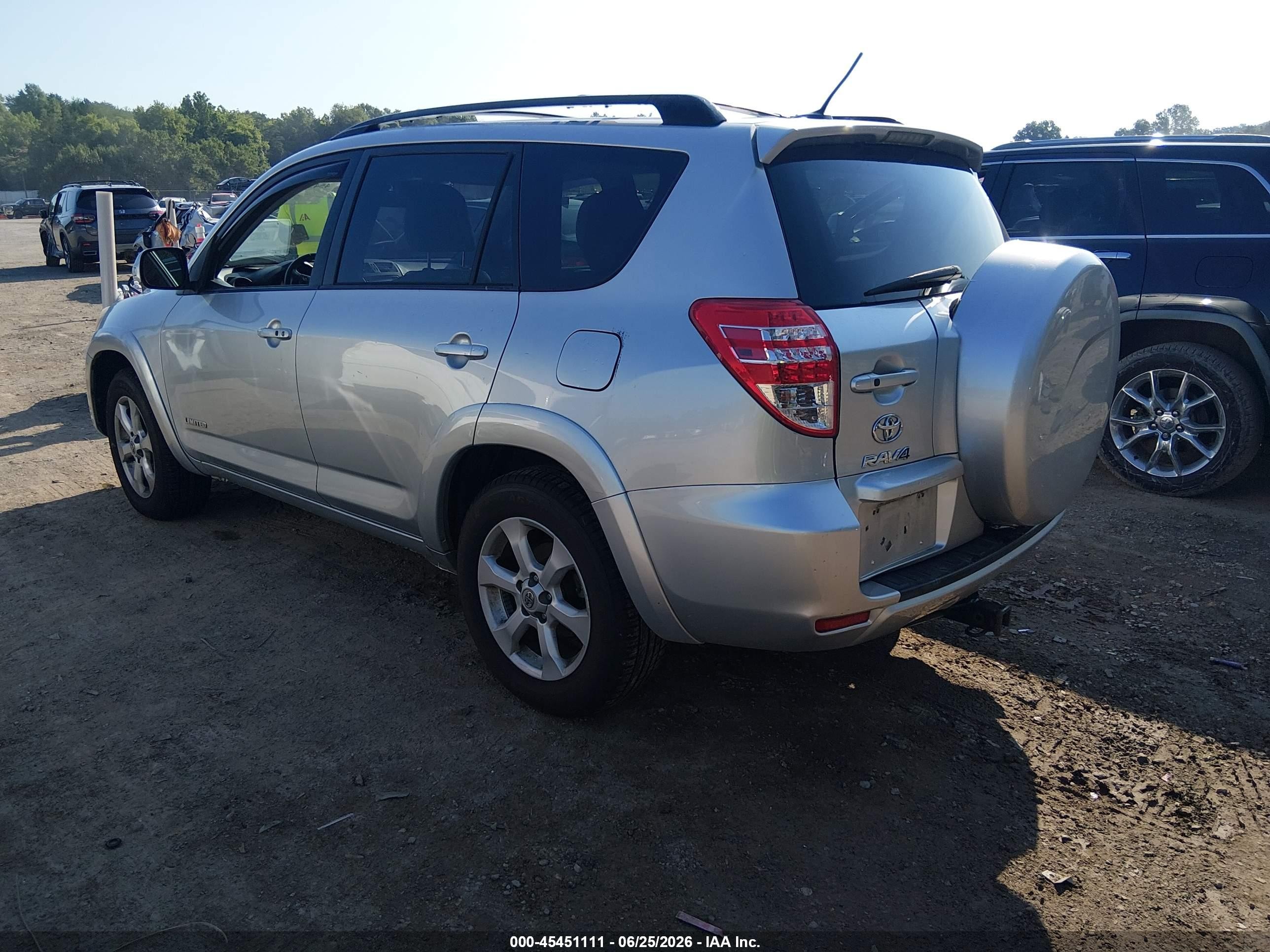 2012 Toyota Rav4 Limited Silver vin: JTMDF4DV9C5057964