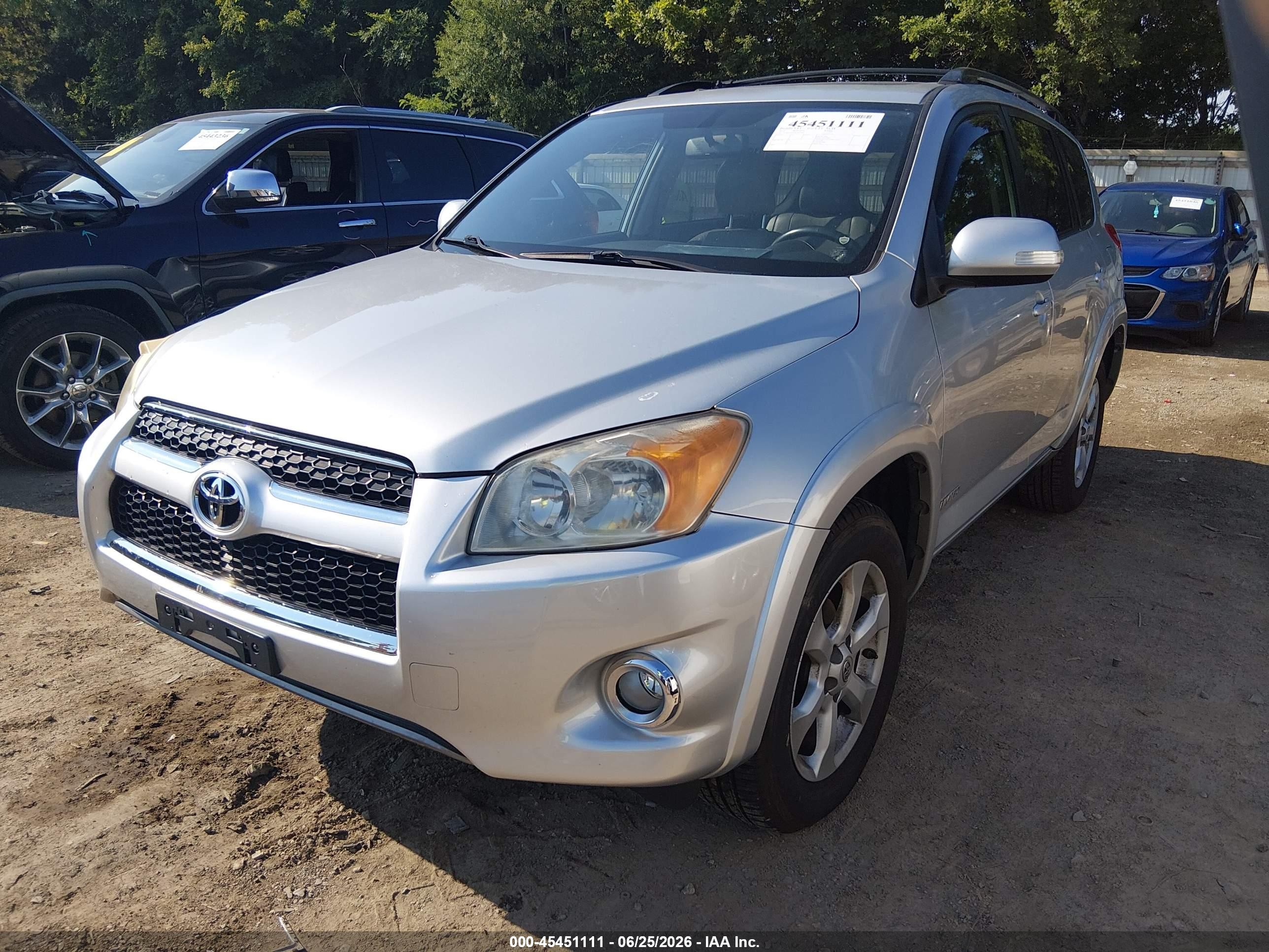 2012 Toyota Rav4 Limited Silver vin: JTMDF4DV9C5057964