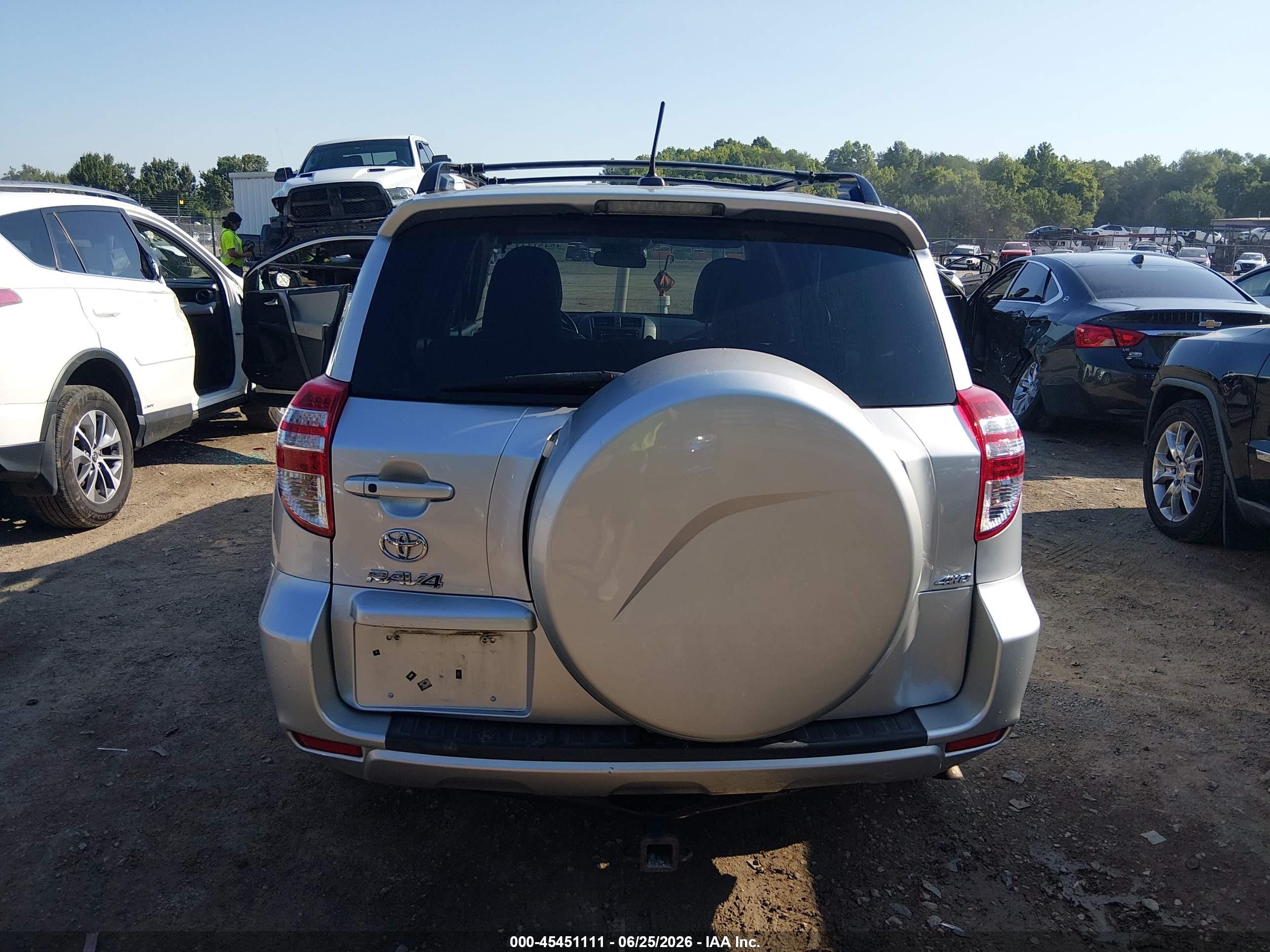 2012 Toyota Rav4 Limited Silver vin: JTMDF4DV9C5057964
