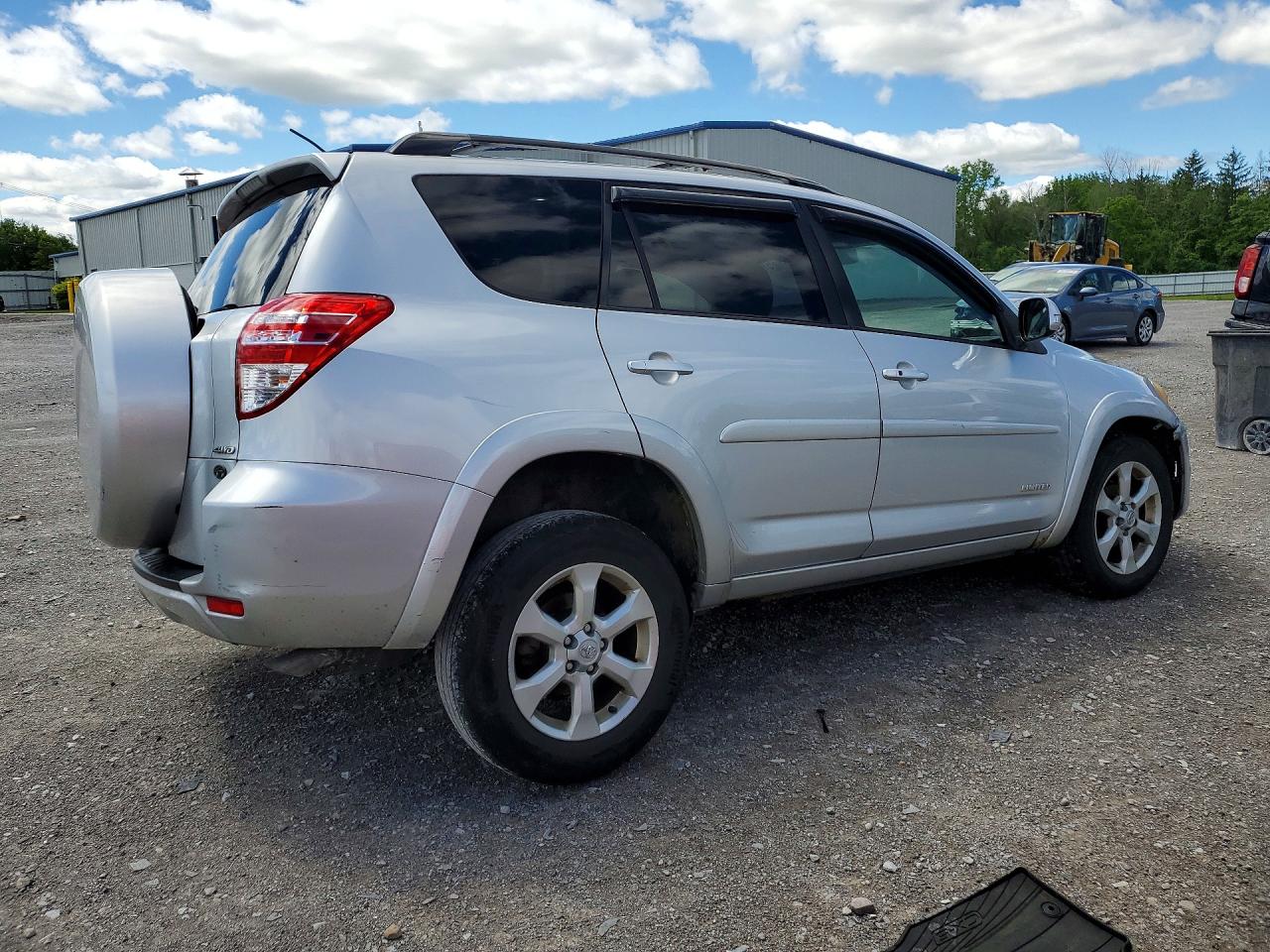 2010 Toyota Rav4 Limited Silver vin: JTMDF4DVXAD038603