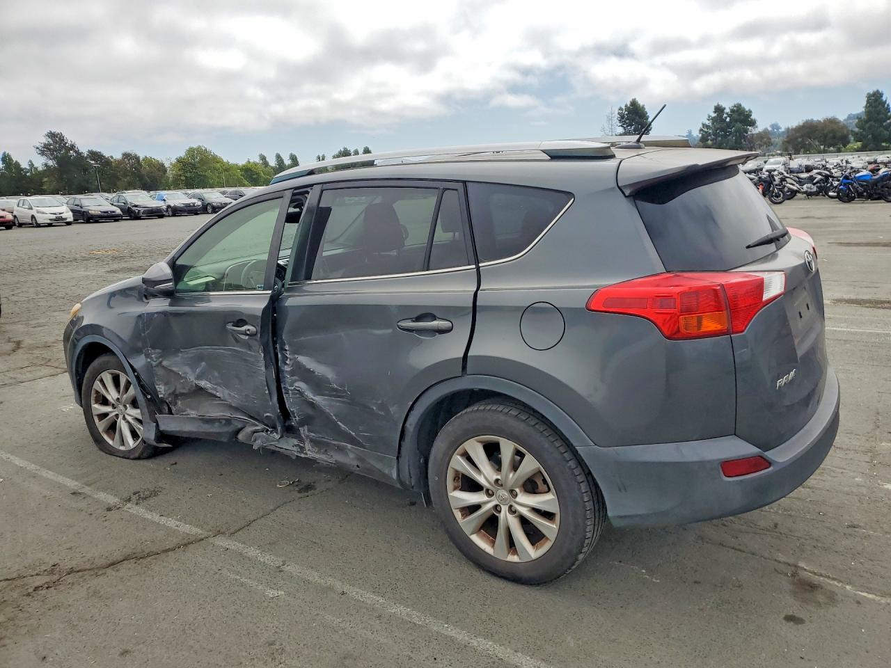 2015 Toyota Rav4 Limited Gray vin: JTMDFREV0FD136994
