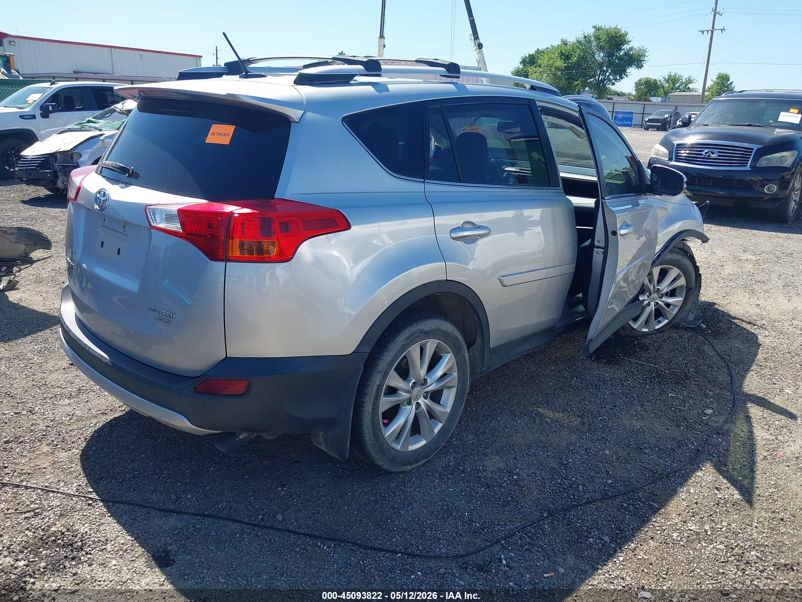 2015 Toyota Rav4 Limited Silver vin: JTMDFREV0FD158414