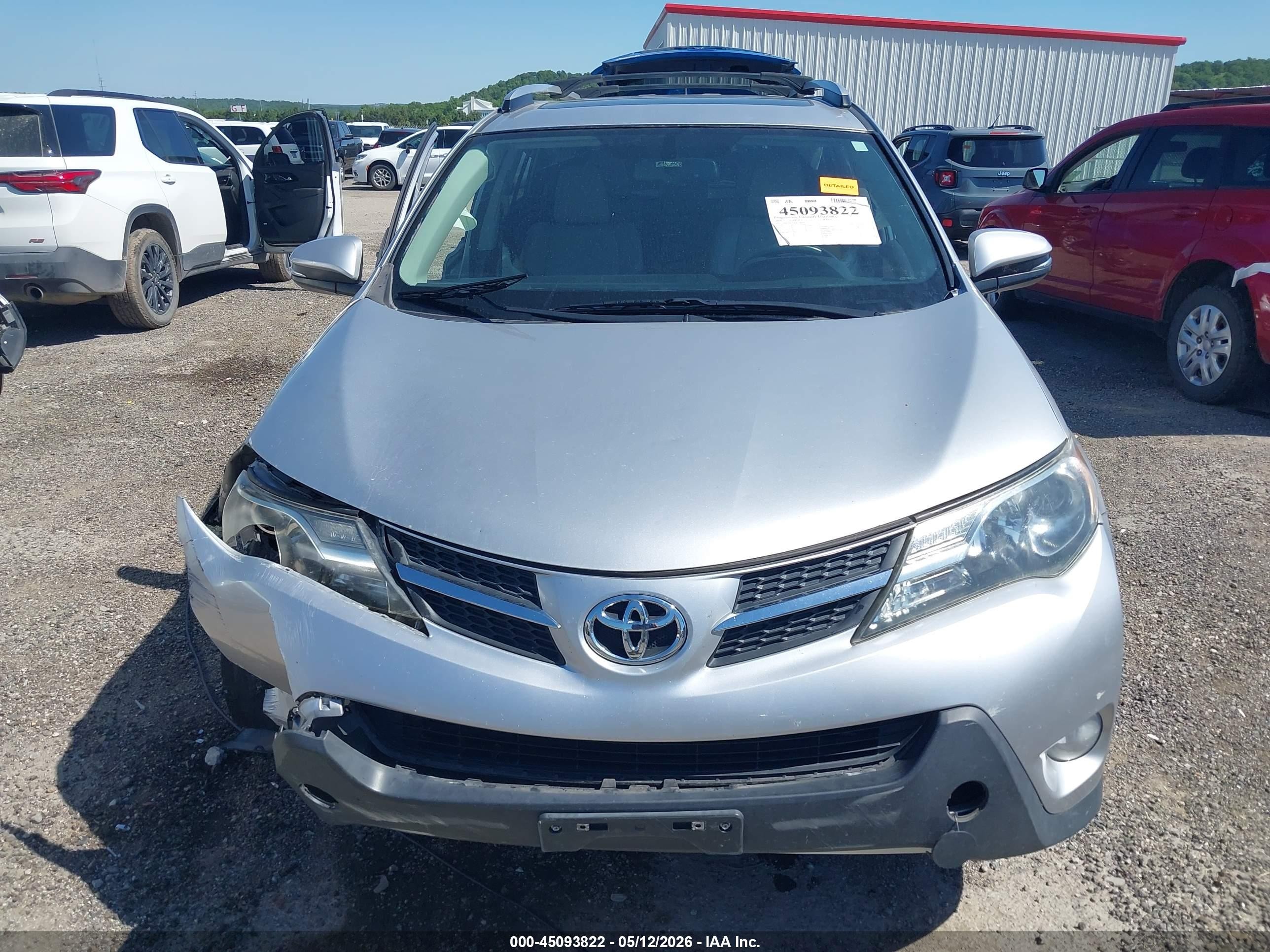 2015 Toyota Rav4 Limited Silver vin: JTMDFREV0FD158414