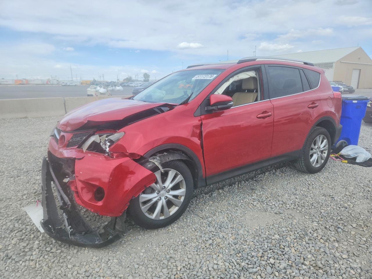 2015 Toyota Rav4 Limited Red vin: JTMDFREV0FD167159