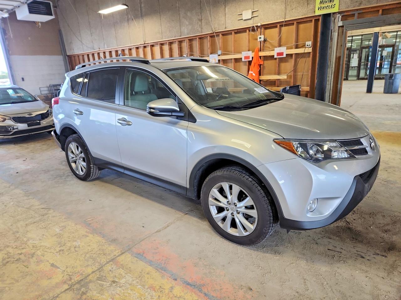 2014 Toyota Rav4 Limited Silver vin: JTMDFREV1ED080613