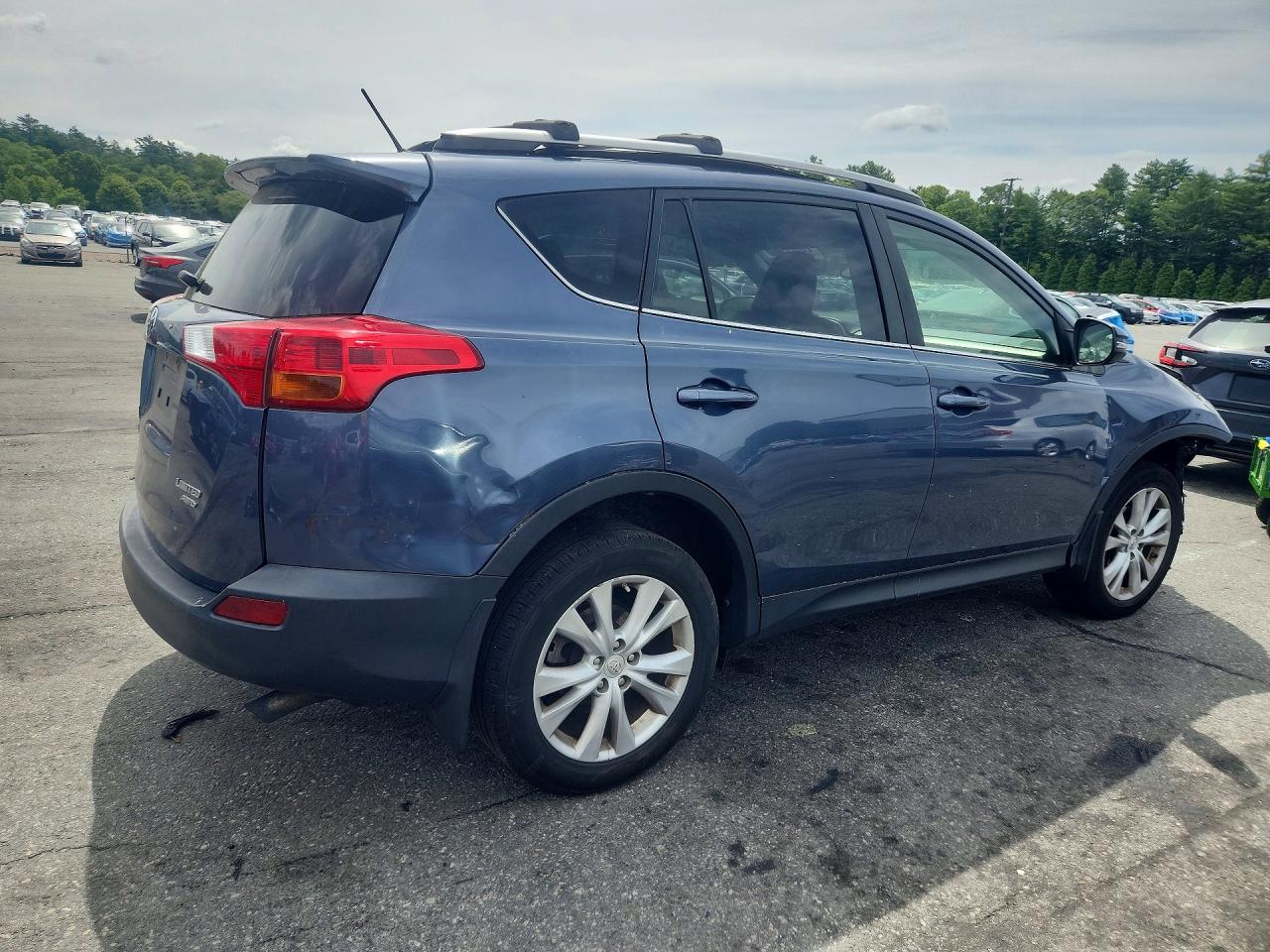 2014 Toyota Rav4 Limited Blue vin: JTMDFREV2ED086890
