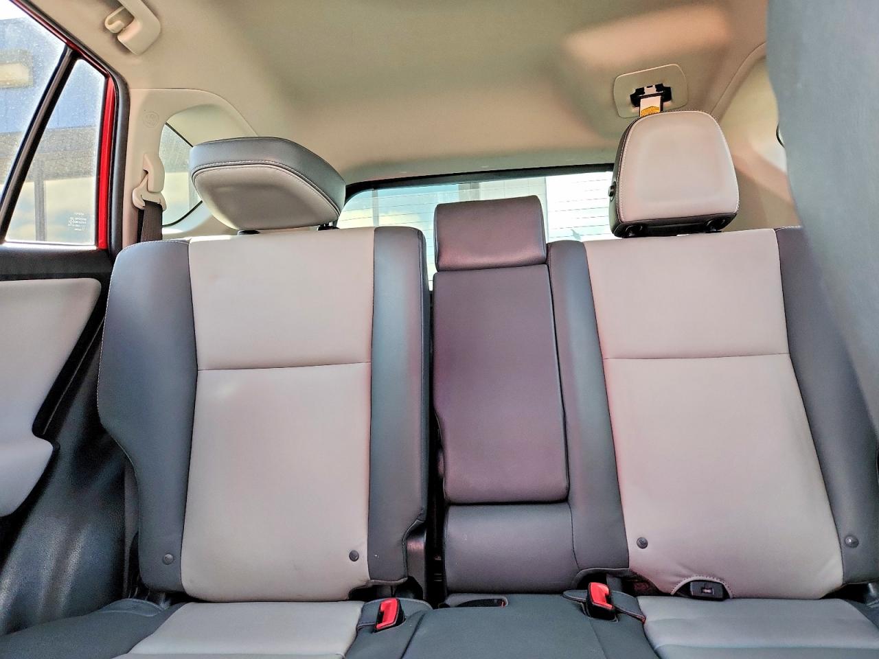 2015 Toyota Rav4 Limited Red vin: JTMDFREV2FD099110