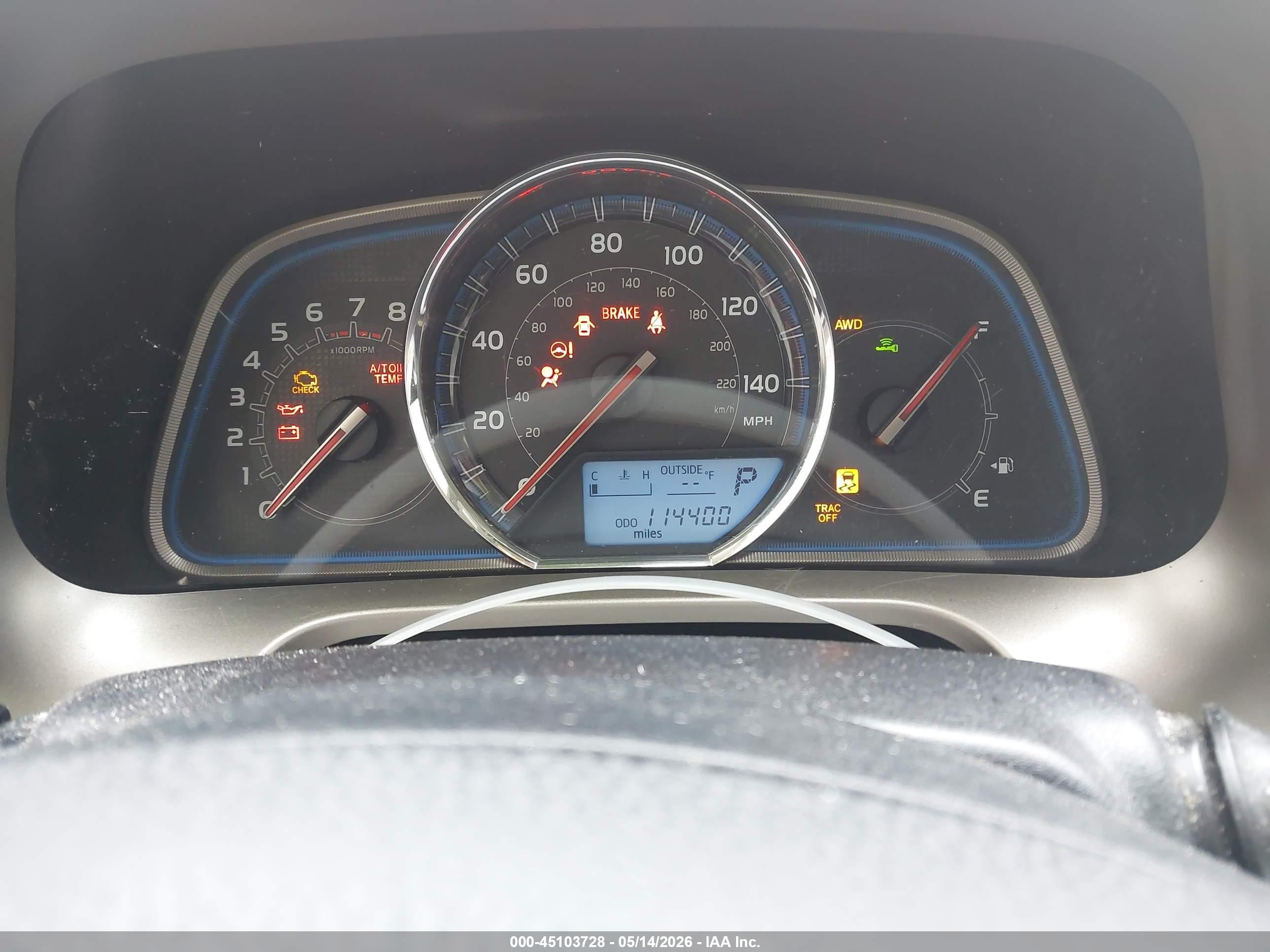 2015 Toyota Rav4 Limited Red vin: JTMDFREV2FD113216