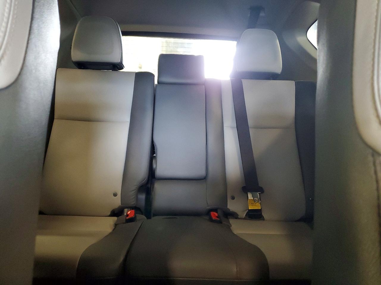 2015 Toyota Rav4 Limited Silver vin: JTMDFREV3FD144751