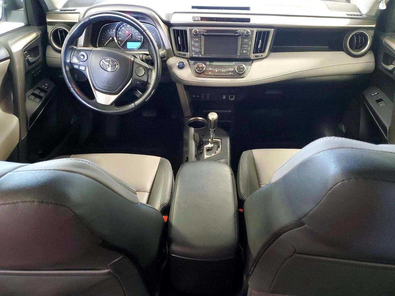 2015 Toyota Rav4 Limited Silver vin: JTMDFREV3FD144751