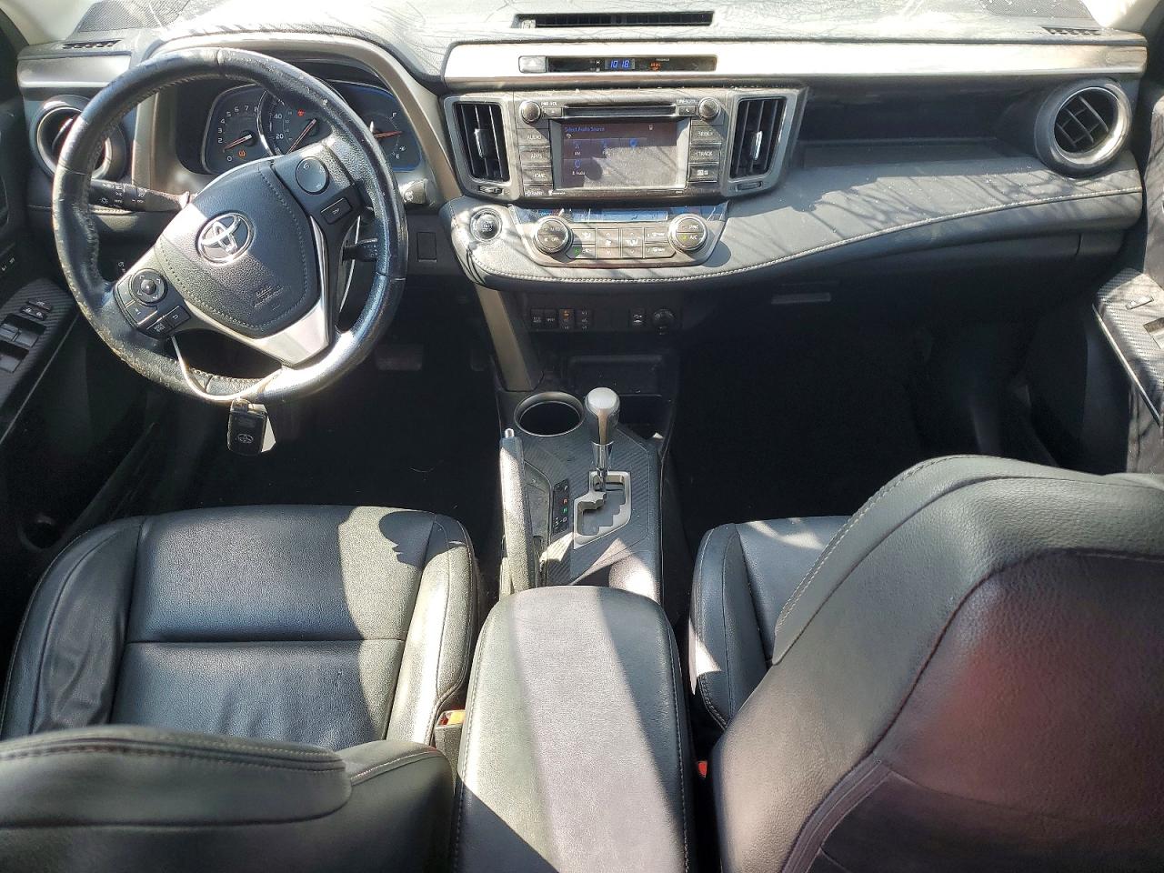 2015 Toyota Rav4 Limited White vin: JTMDFREV4FJ019436