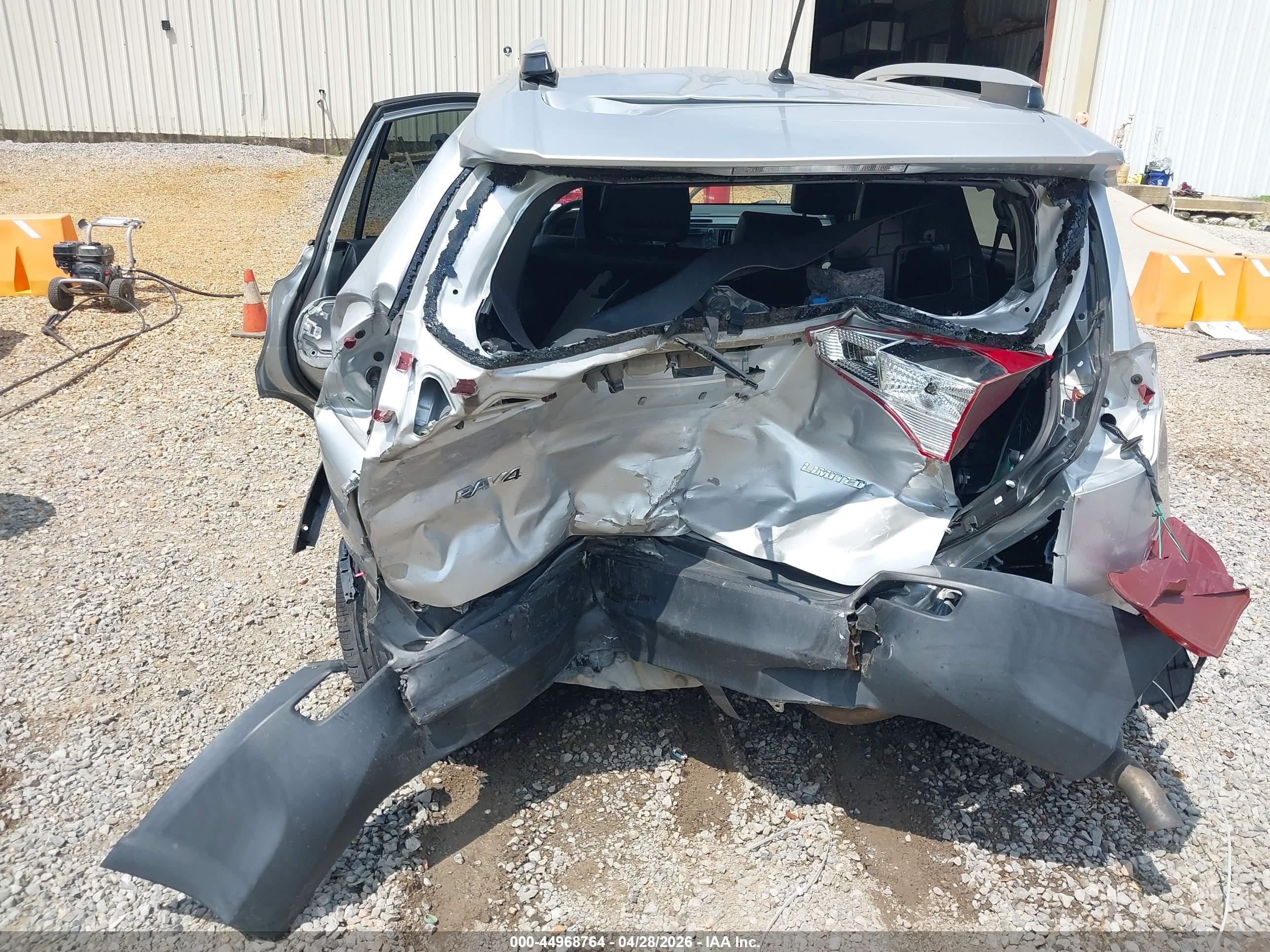 2013 Toyota Rav4 Limited Серебряный vin: JTMDFREV5D5020018