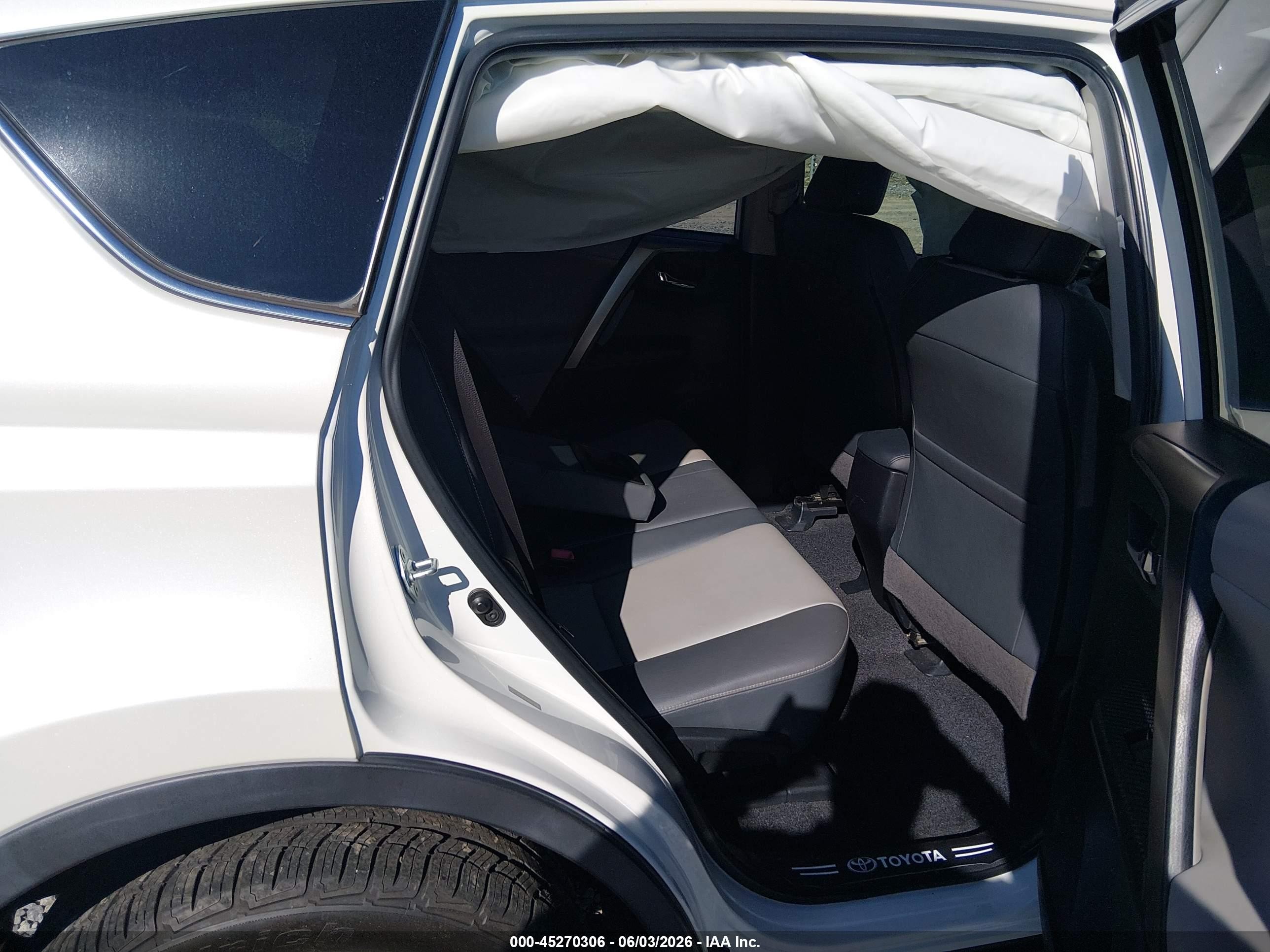 2013 Toyota Rav4 Limited White vin: JTMDFREV5DD024124