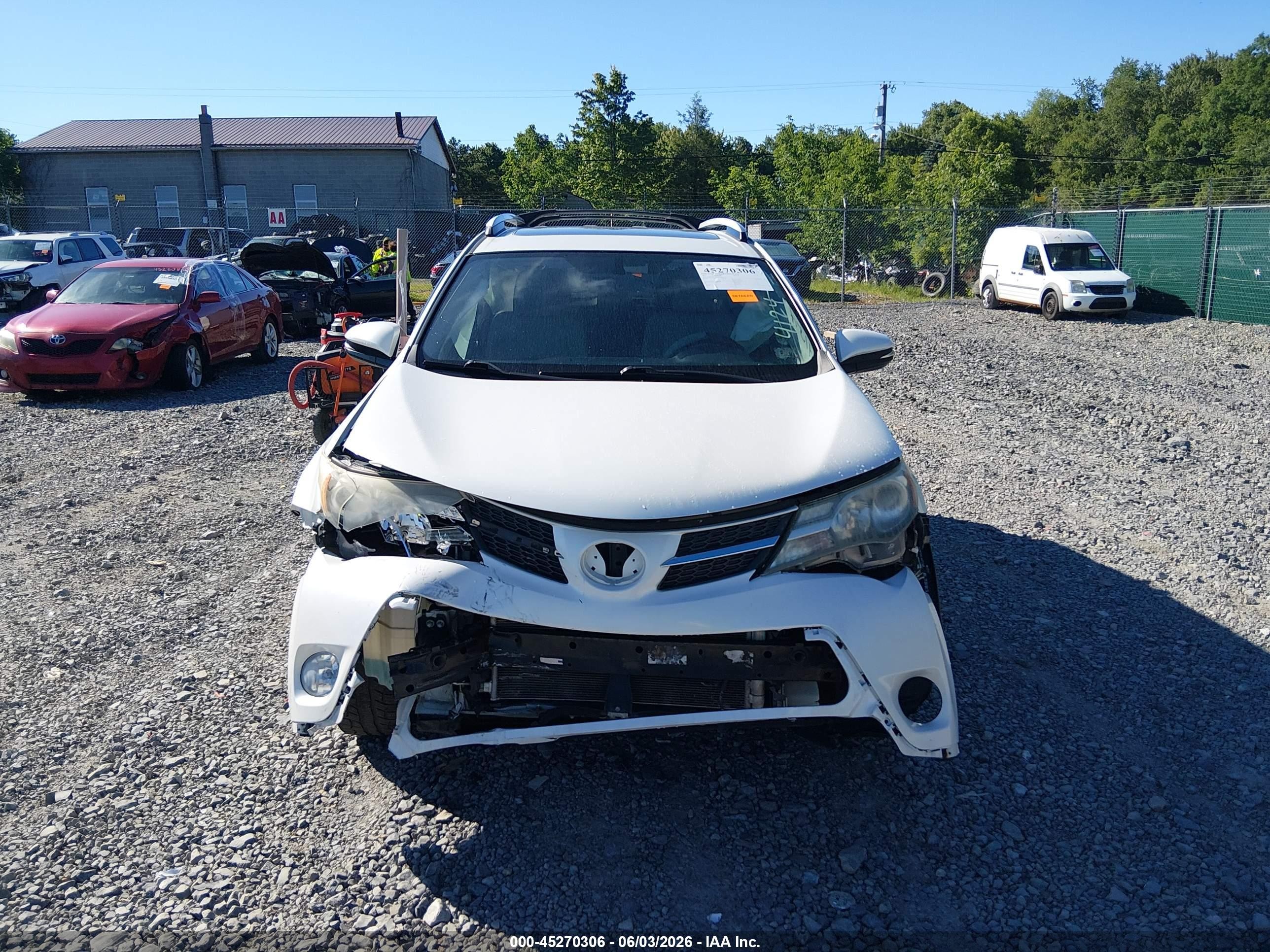 2013 Toyota Rav4 Limited White vin: JTMDFREV5DD024124